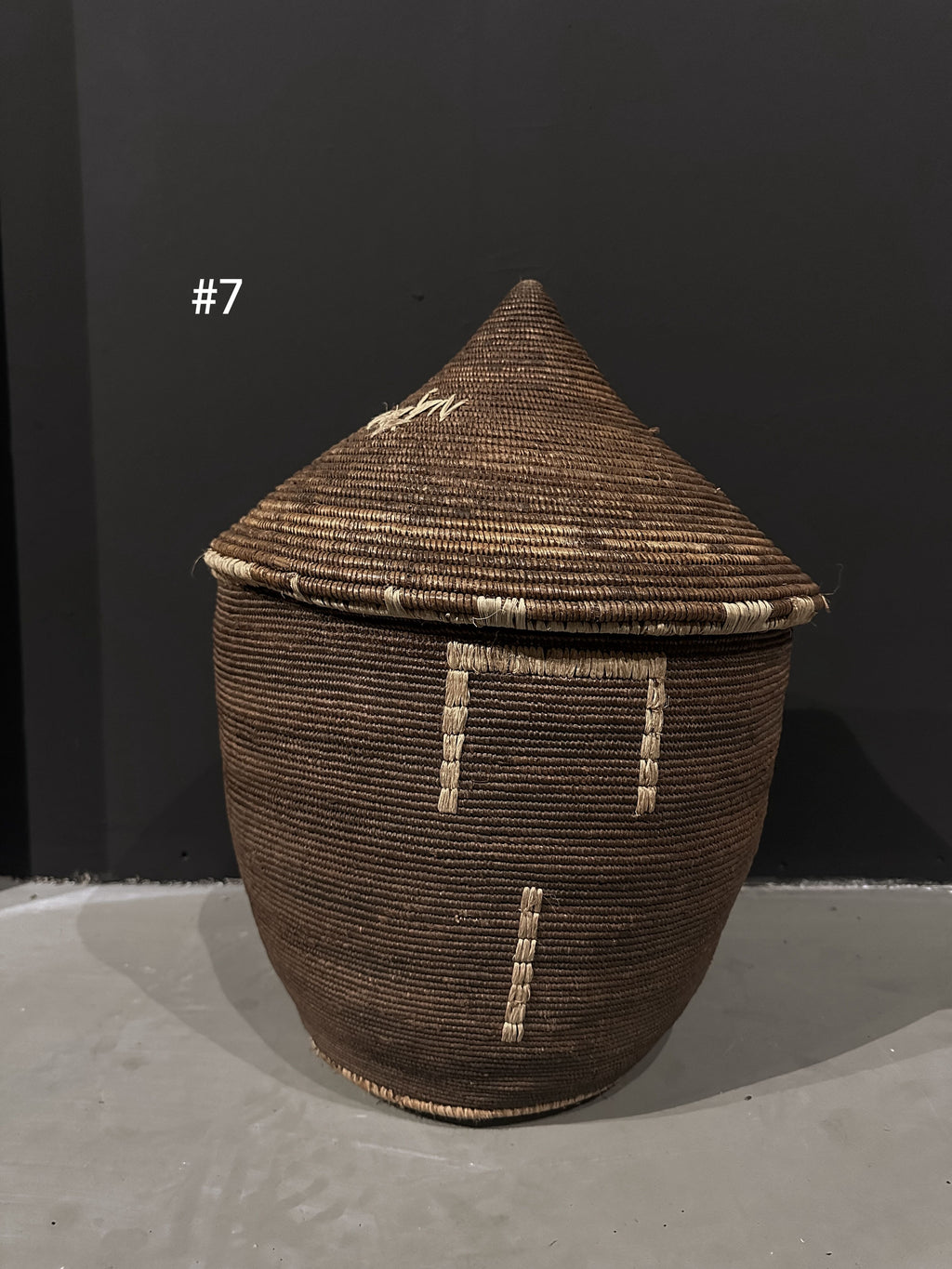 Vintage Rwanda basket size M