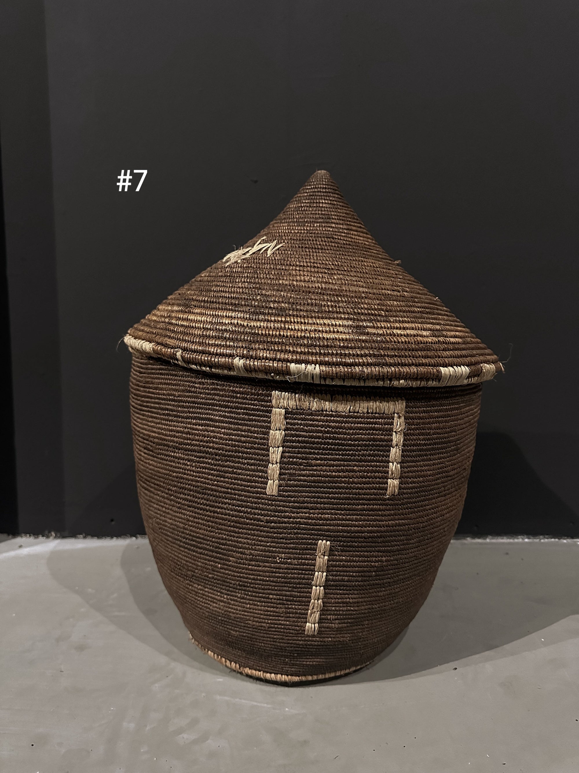 Vintage Rwanda basket size M