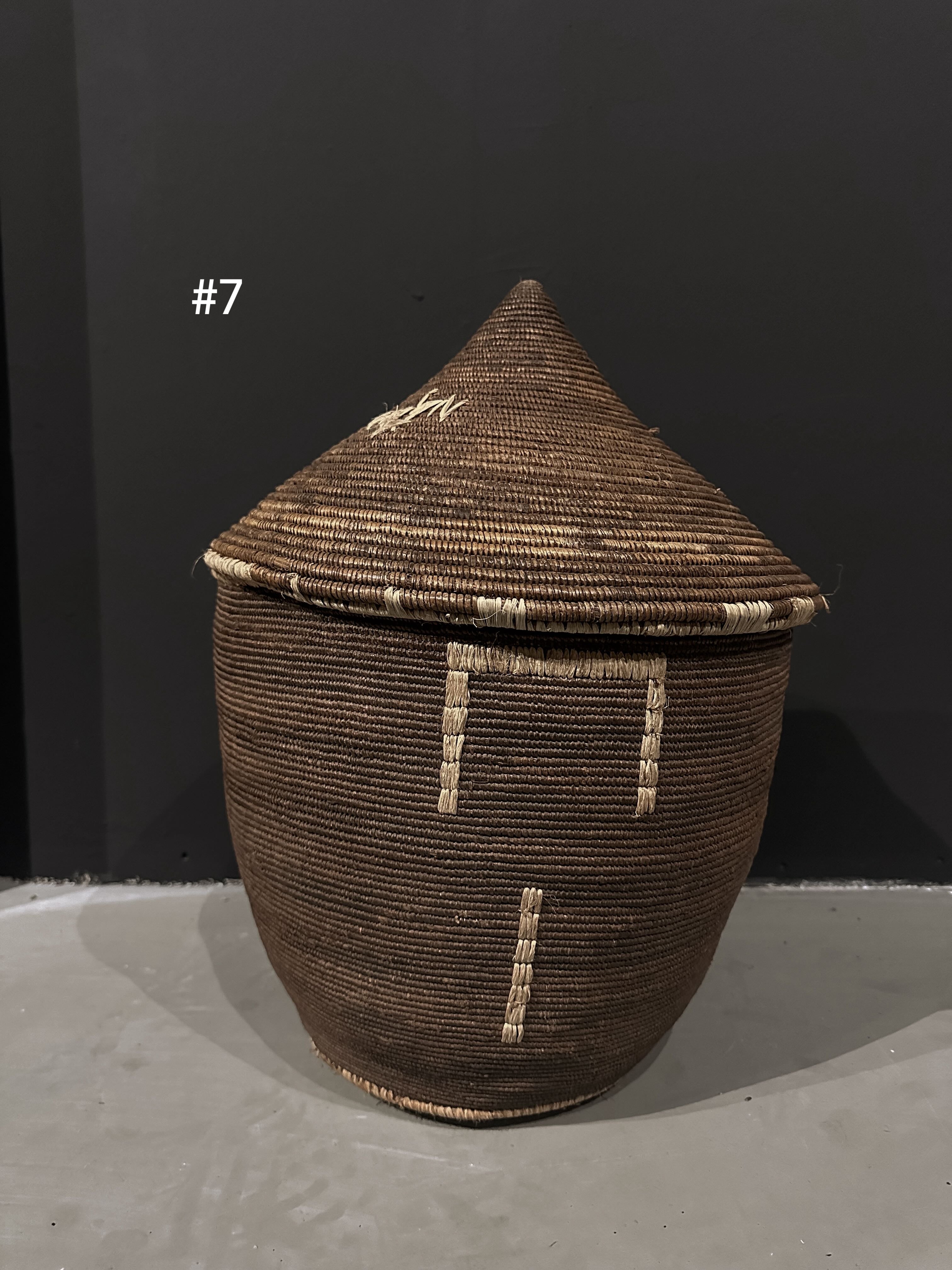 Vintage Rwanda basket size M