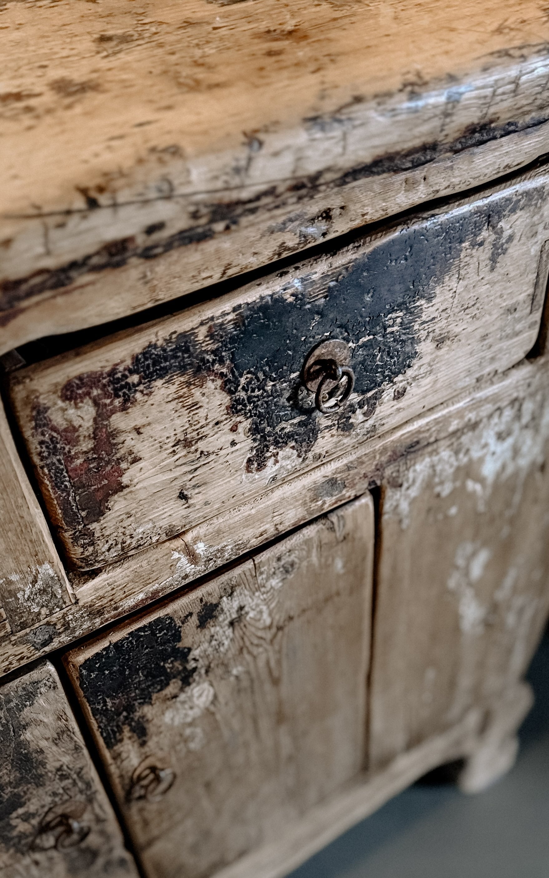 patinated Chinese storage cabinet