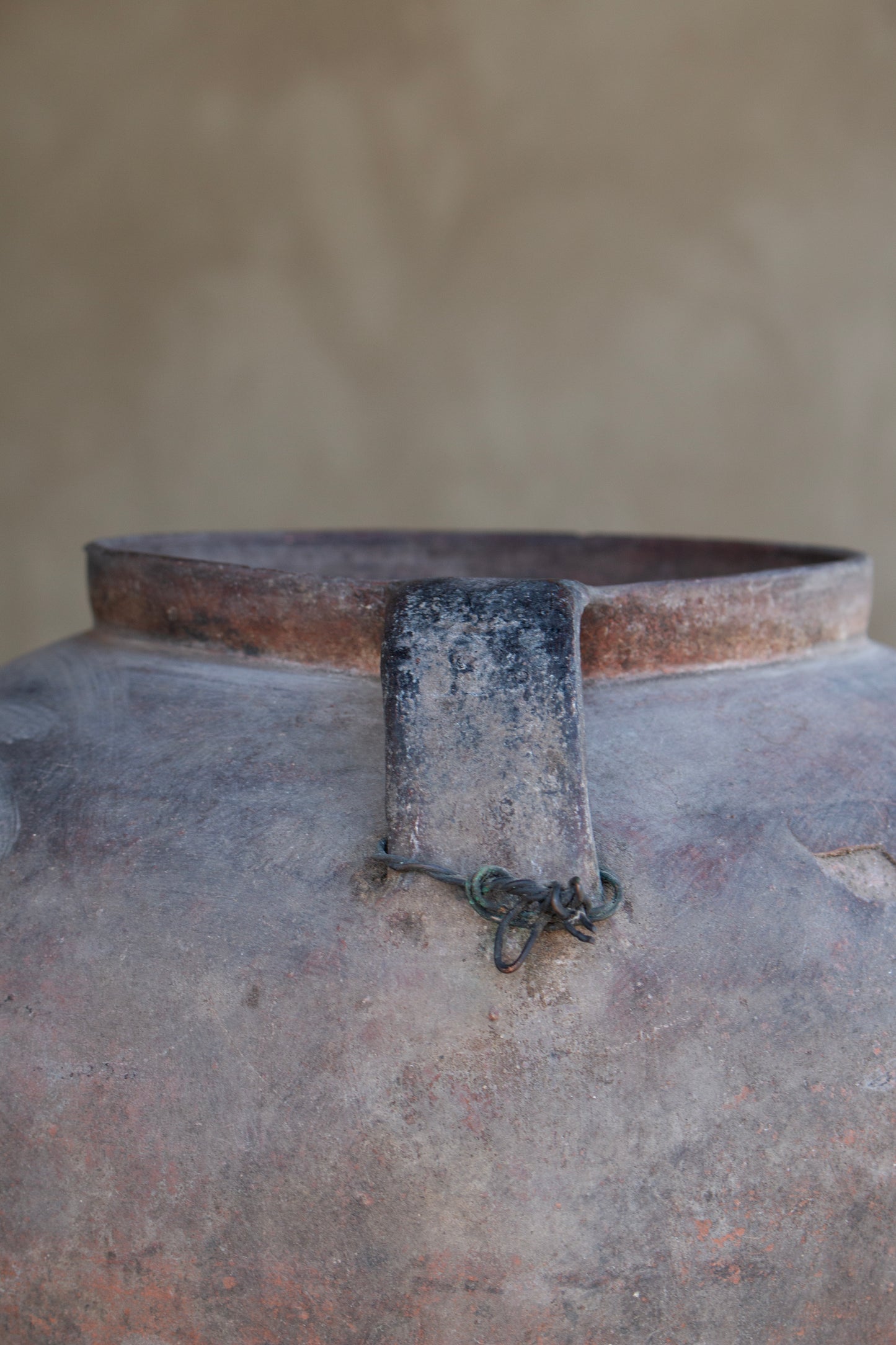 antique signature pot #8