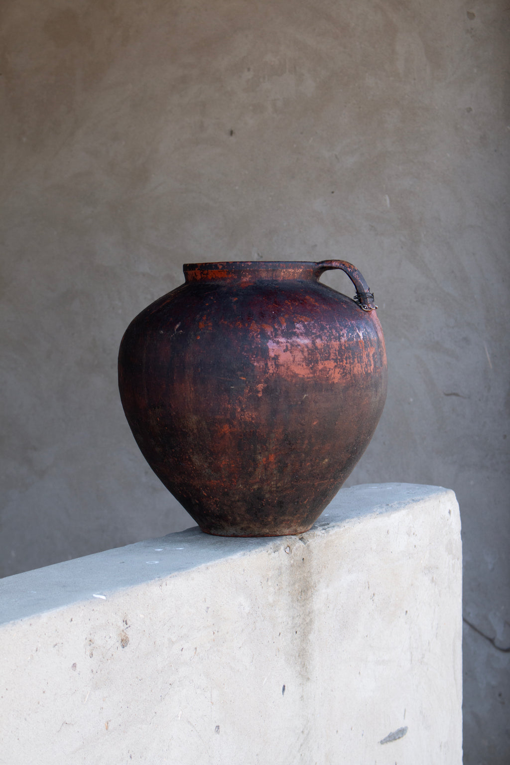 antique signature pot #10