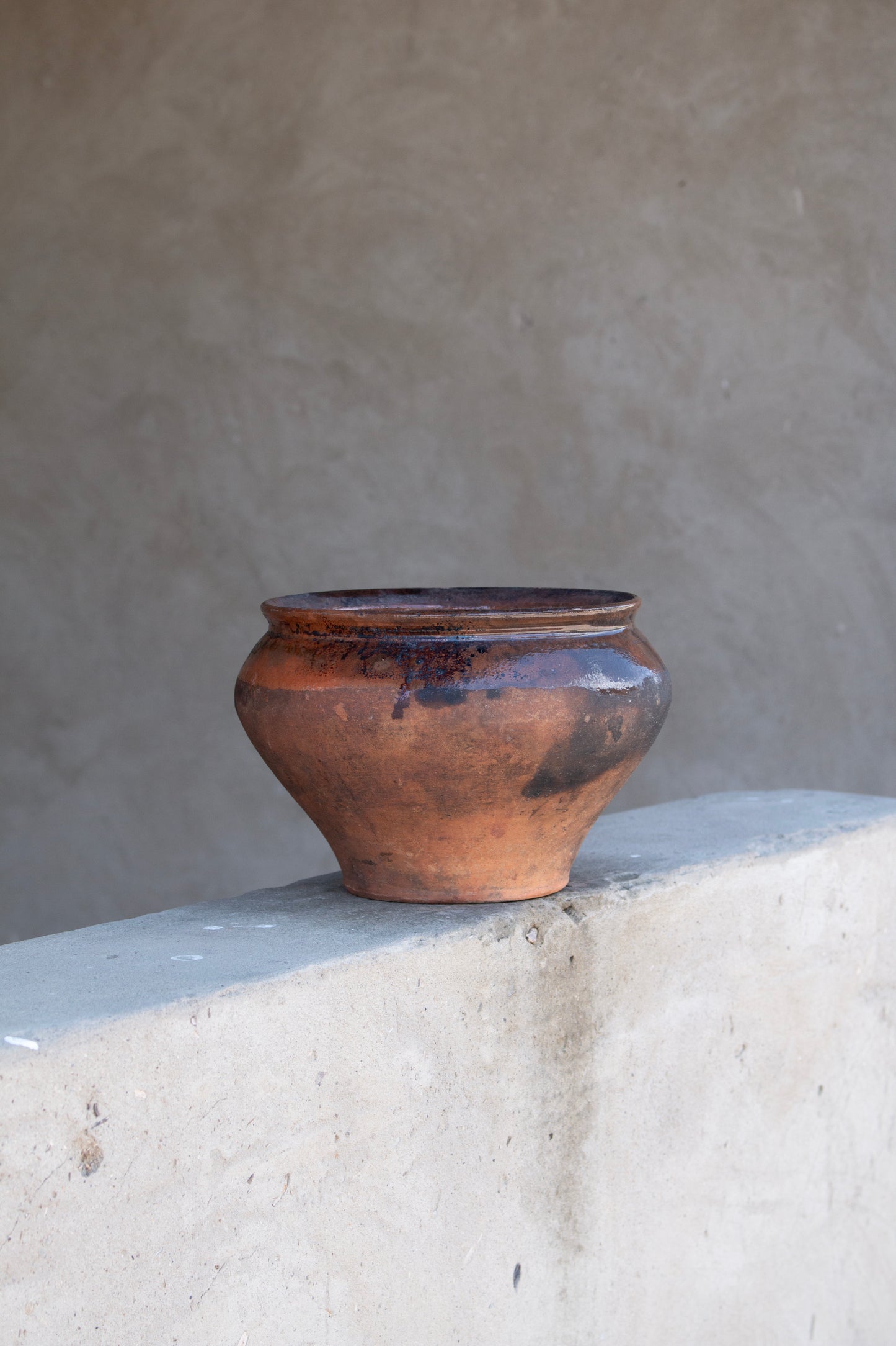 antique signature pot #11