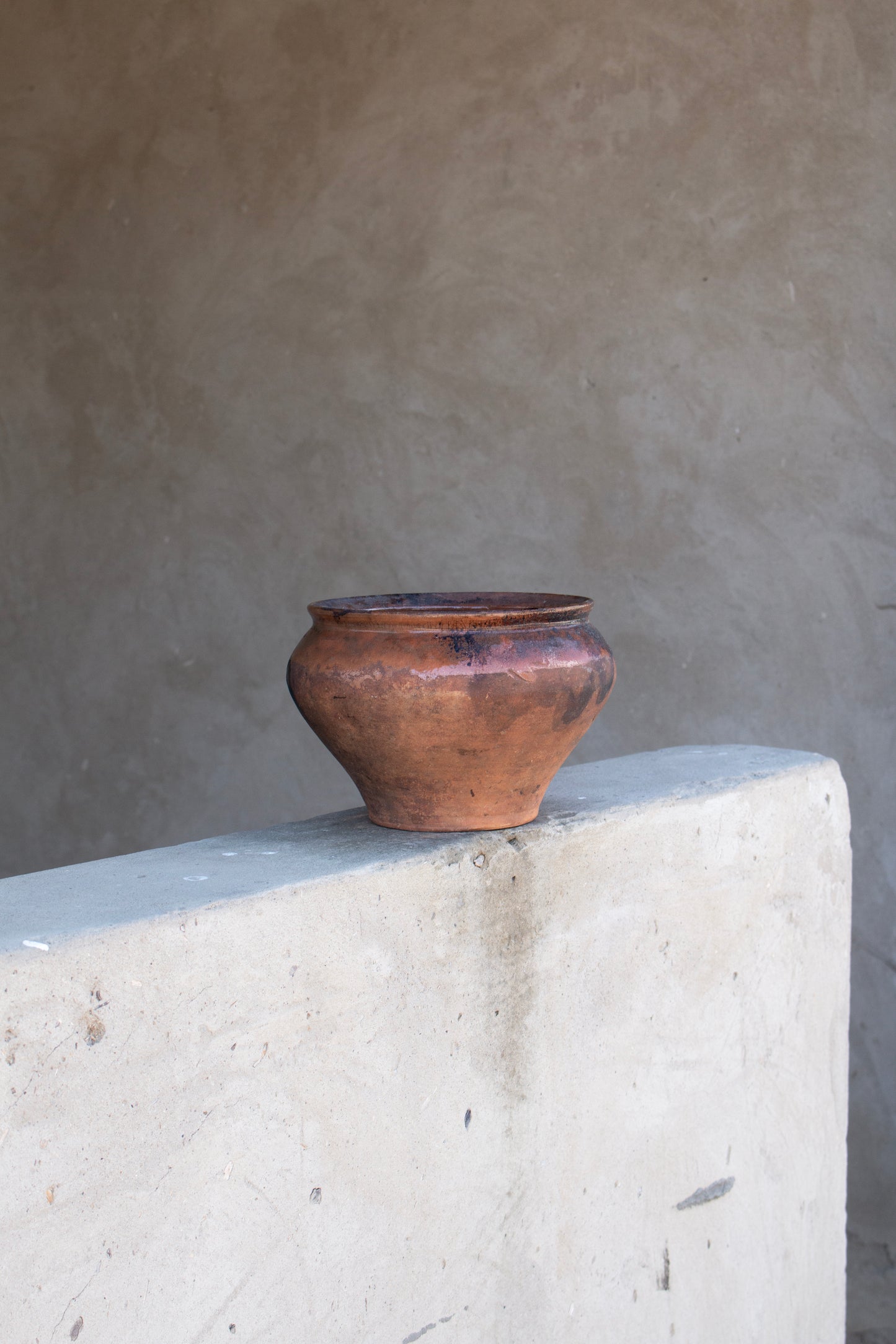 antique signature pot #11