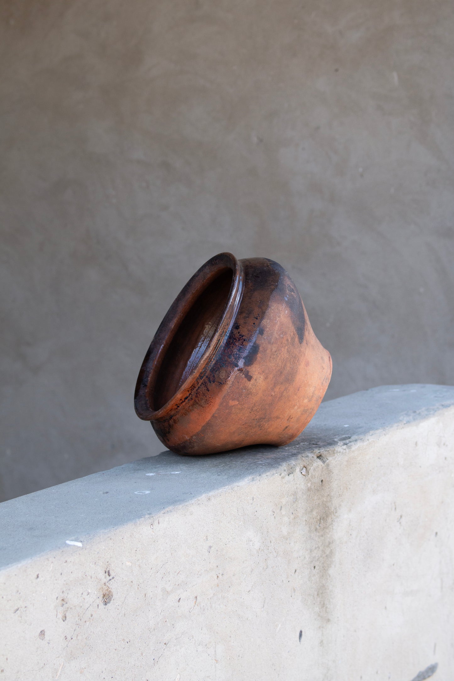 antique signature pot #11