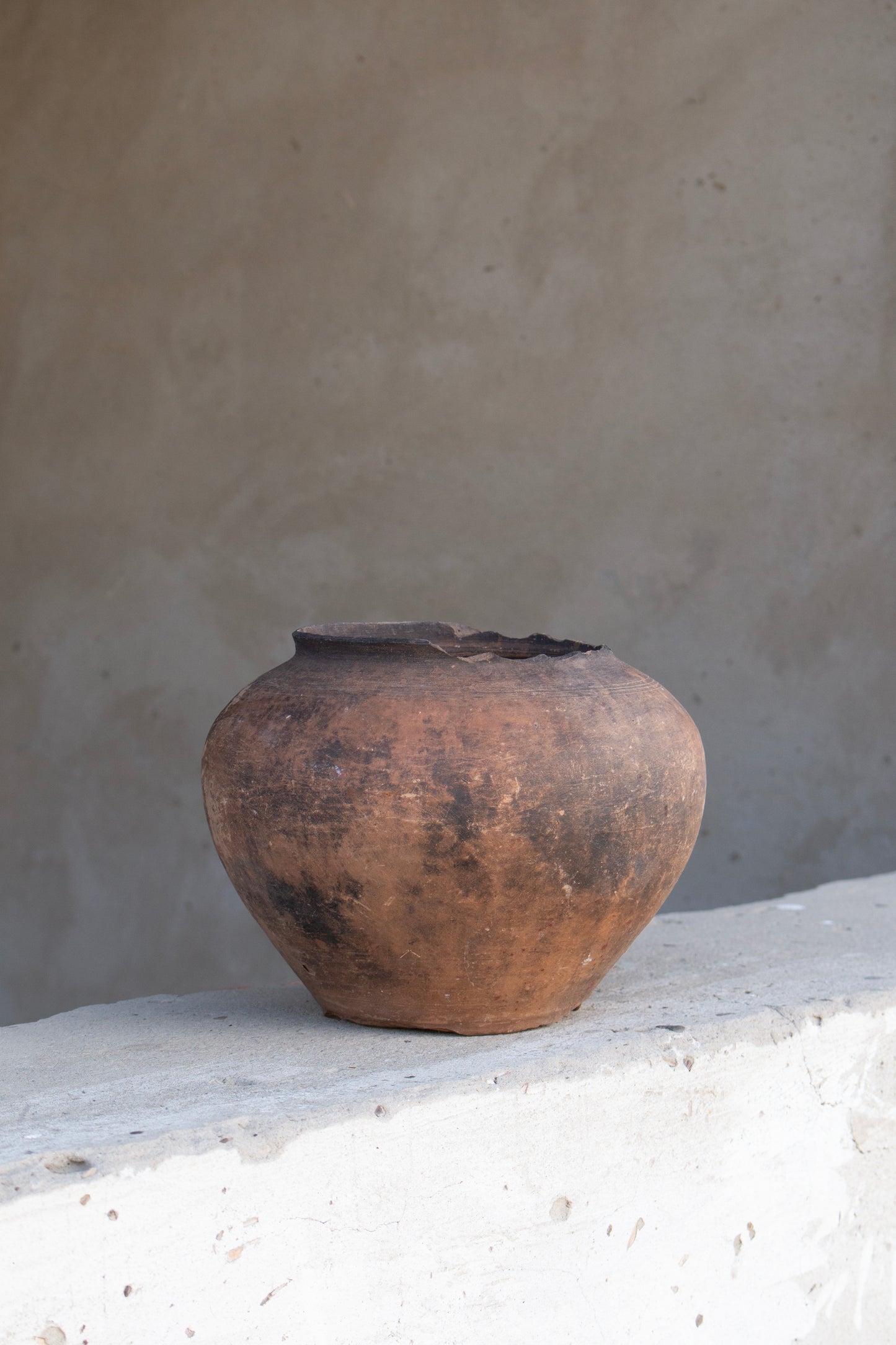 antique signature pot #15