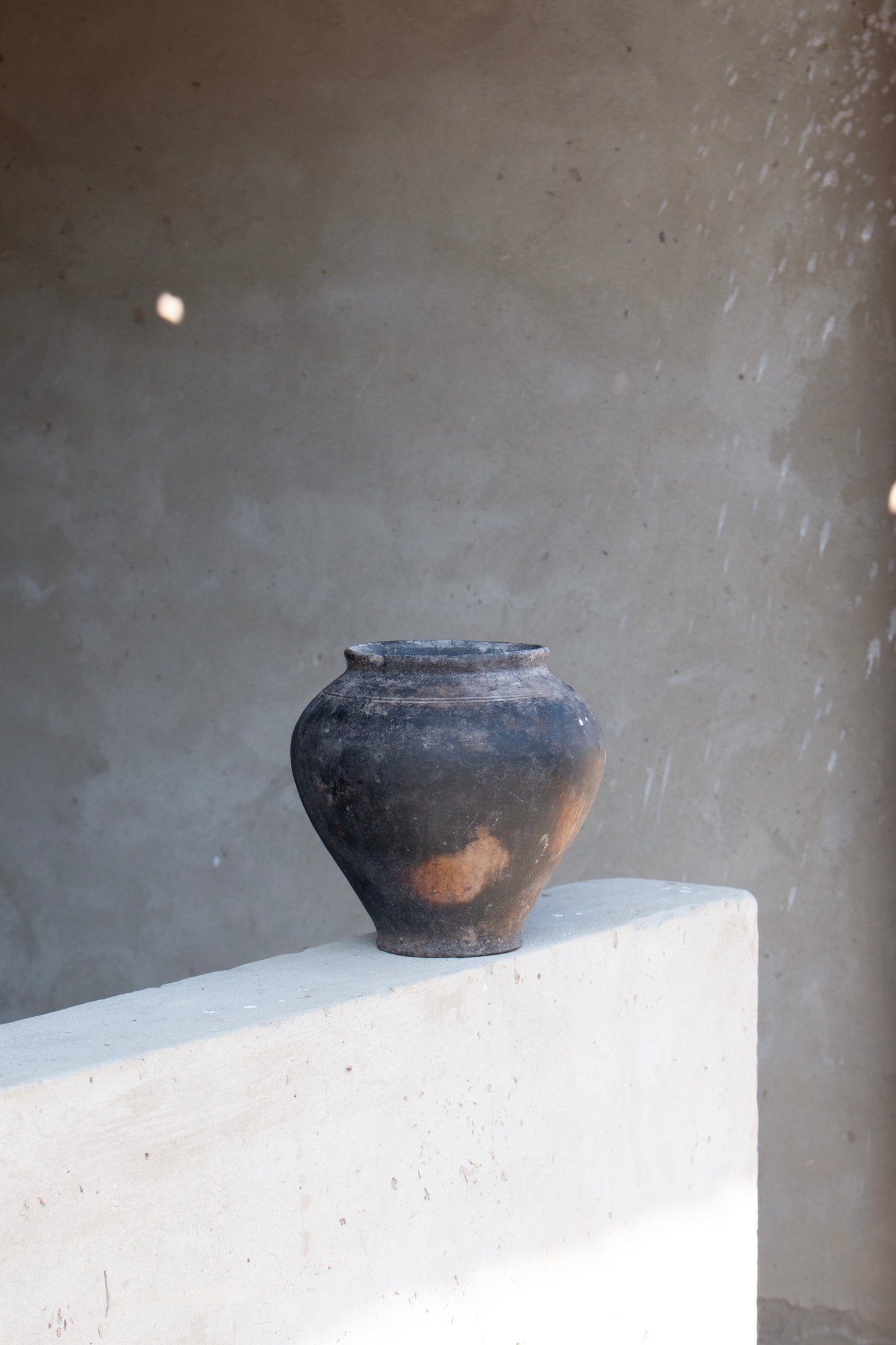 antique signature pot #16