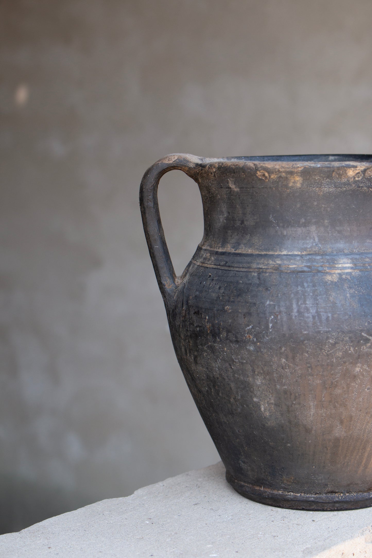 antique signature pot #17