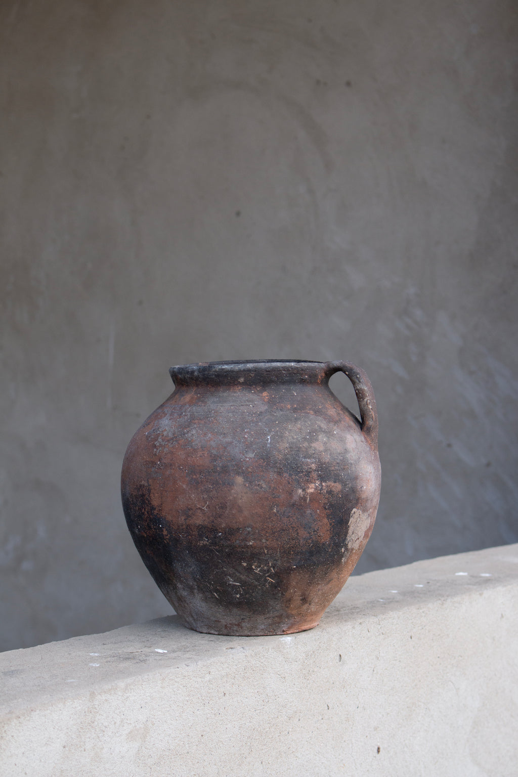 antique signature pot #19