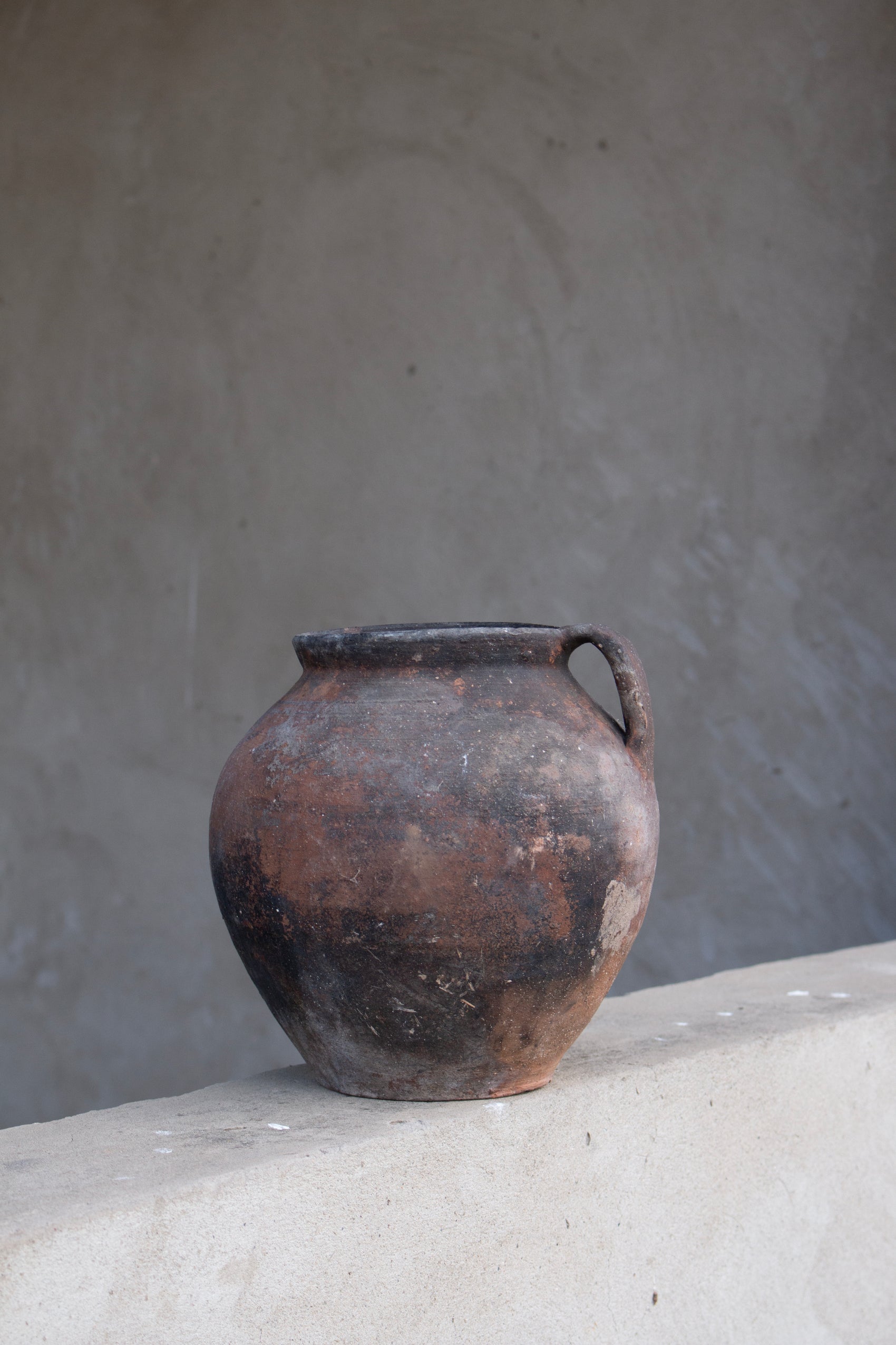 antique signature pot #19