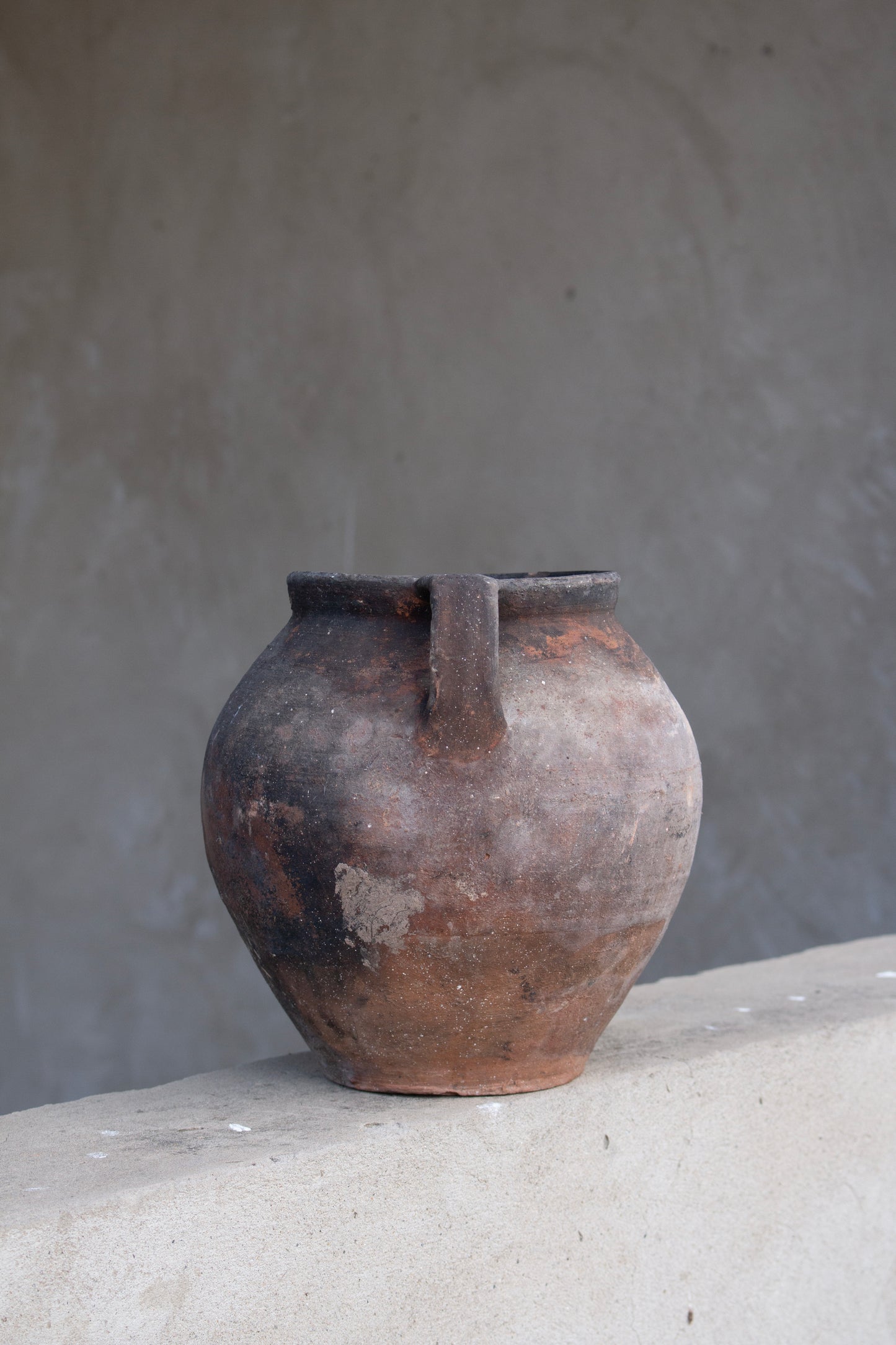 antique signature pot #19