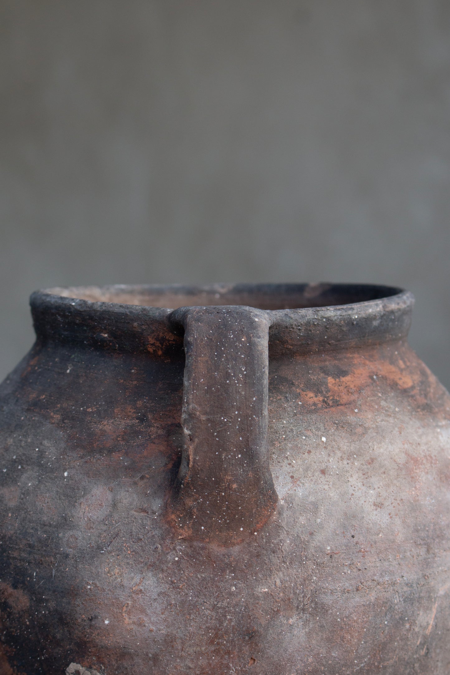 antique signature pot #19