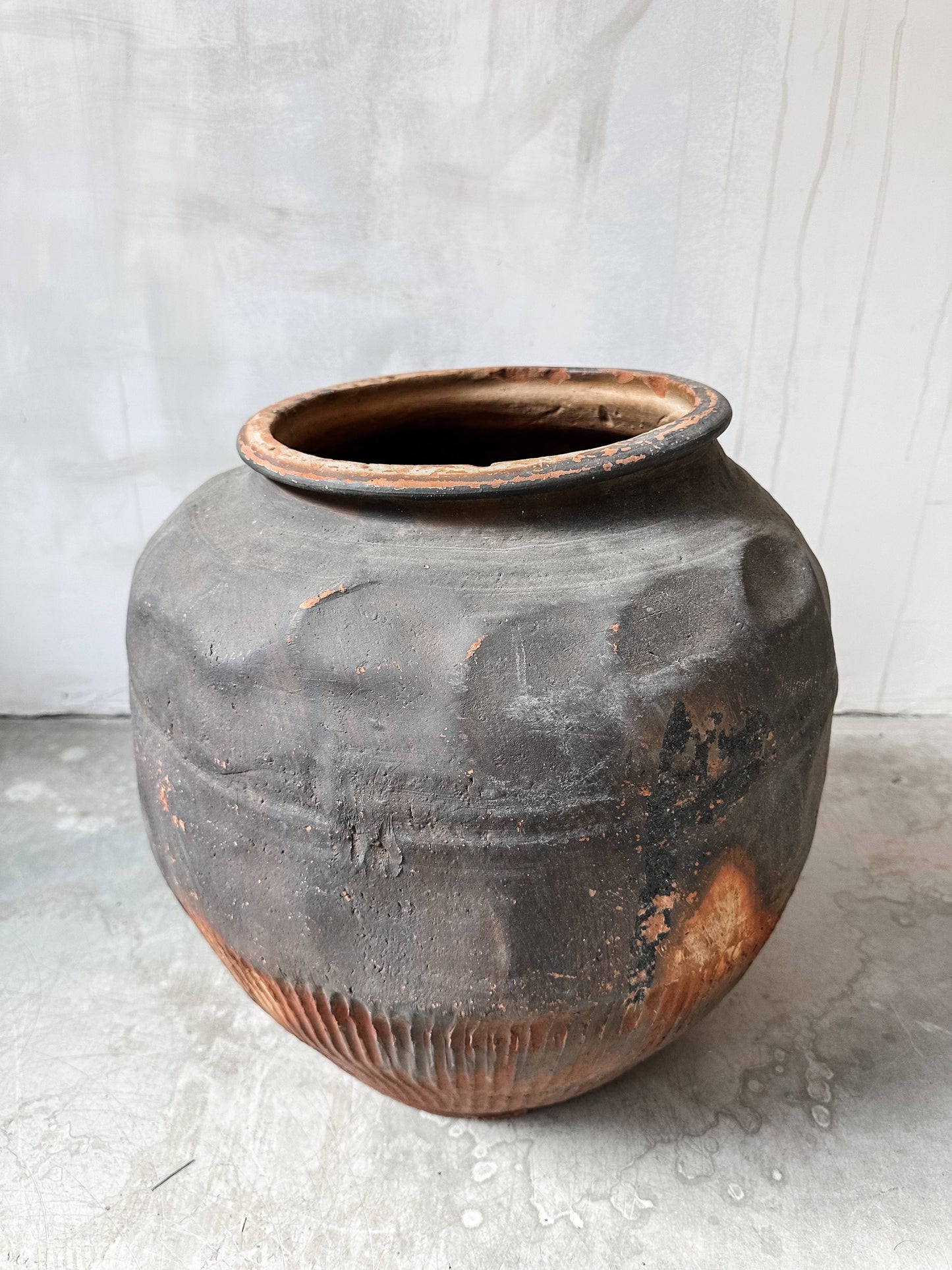 Unglazed terracotta pot #1
