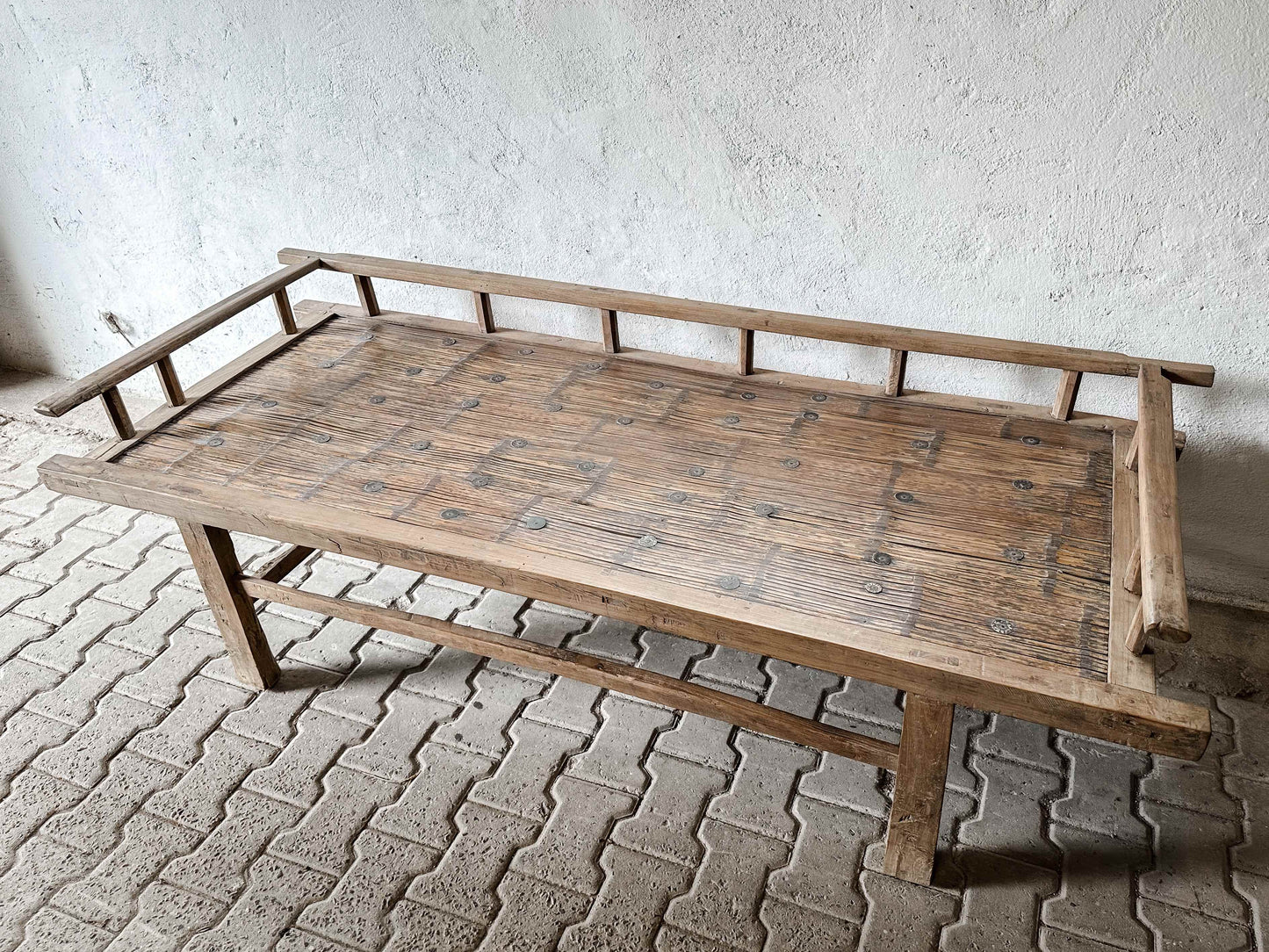 80 Jahre altes Daybed