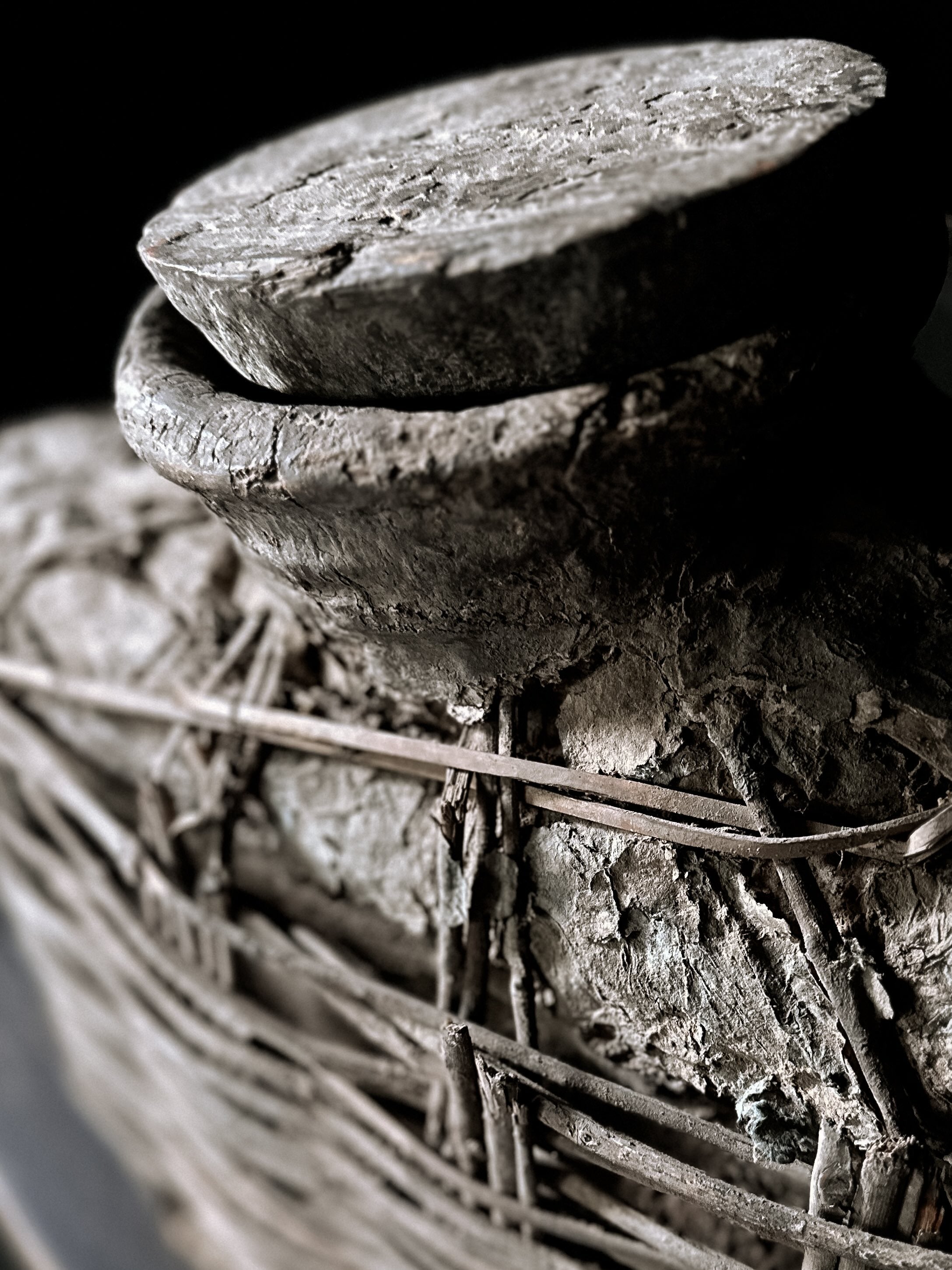 Old loam basket lid