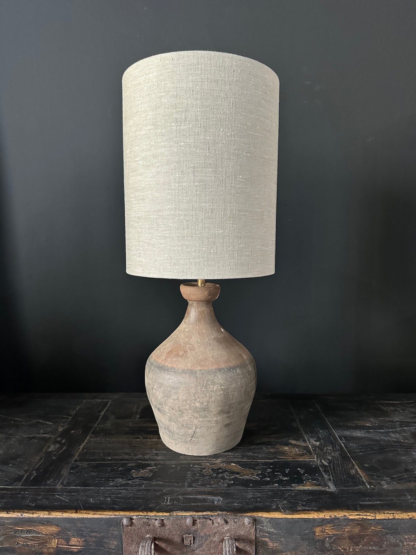 table lamp antique vessel