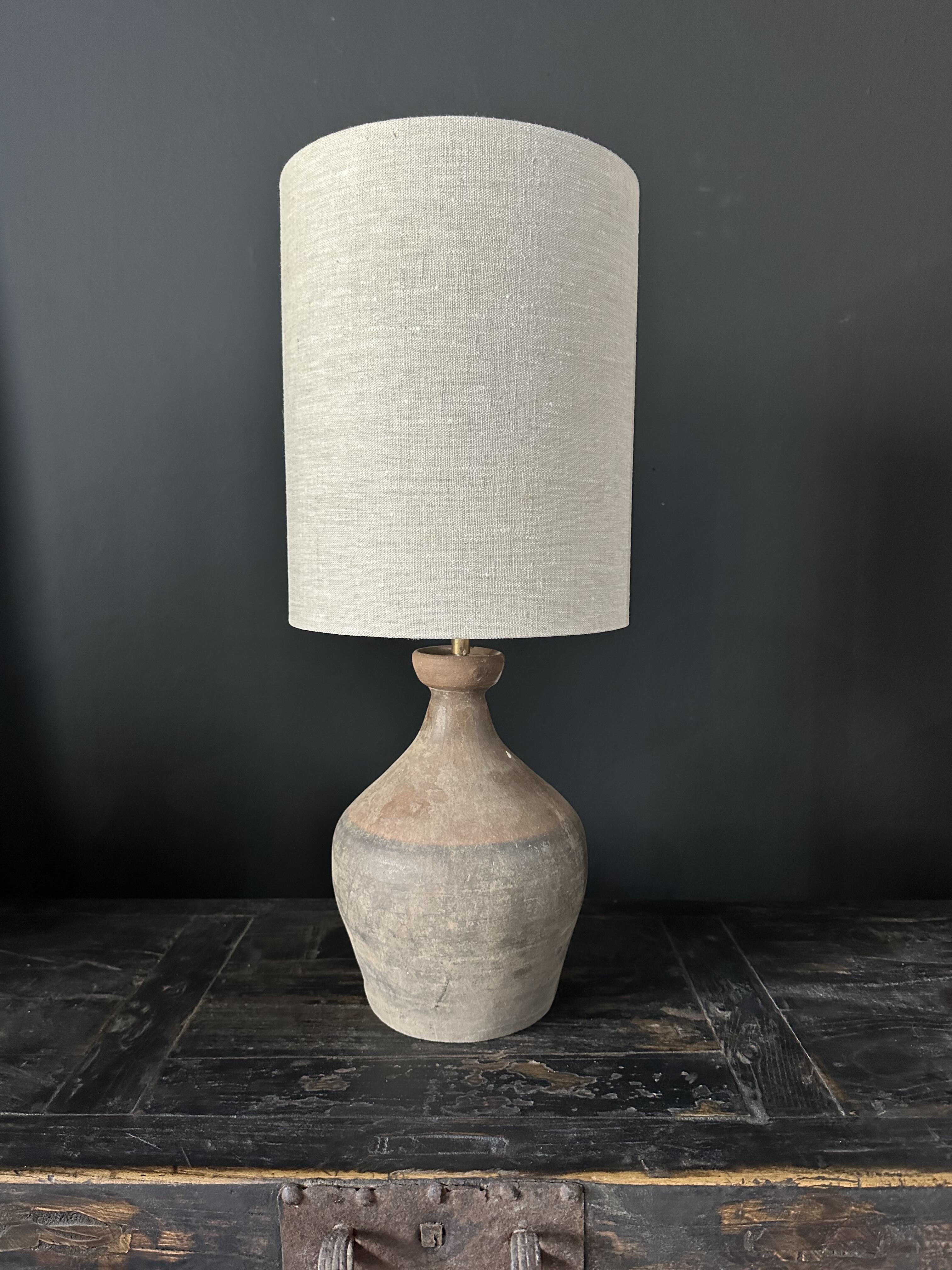 table lamp antique vessel