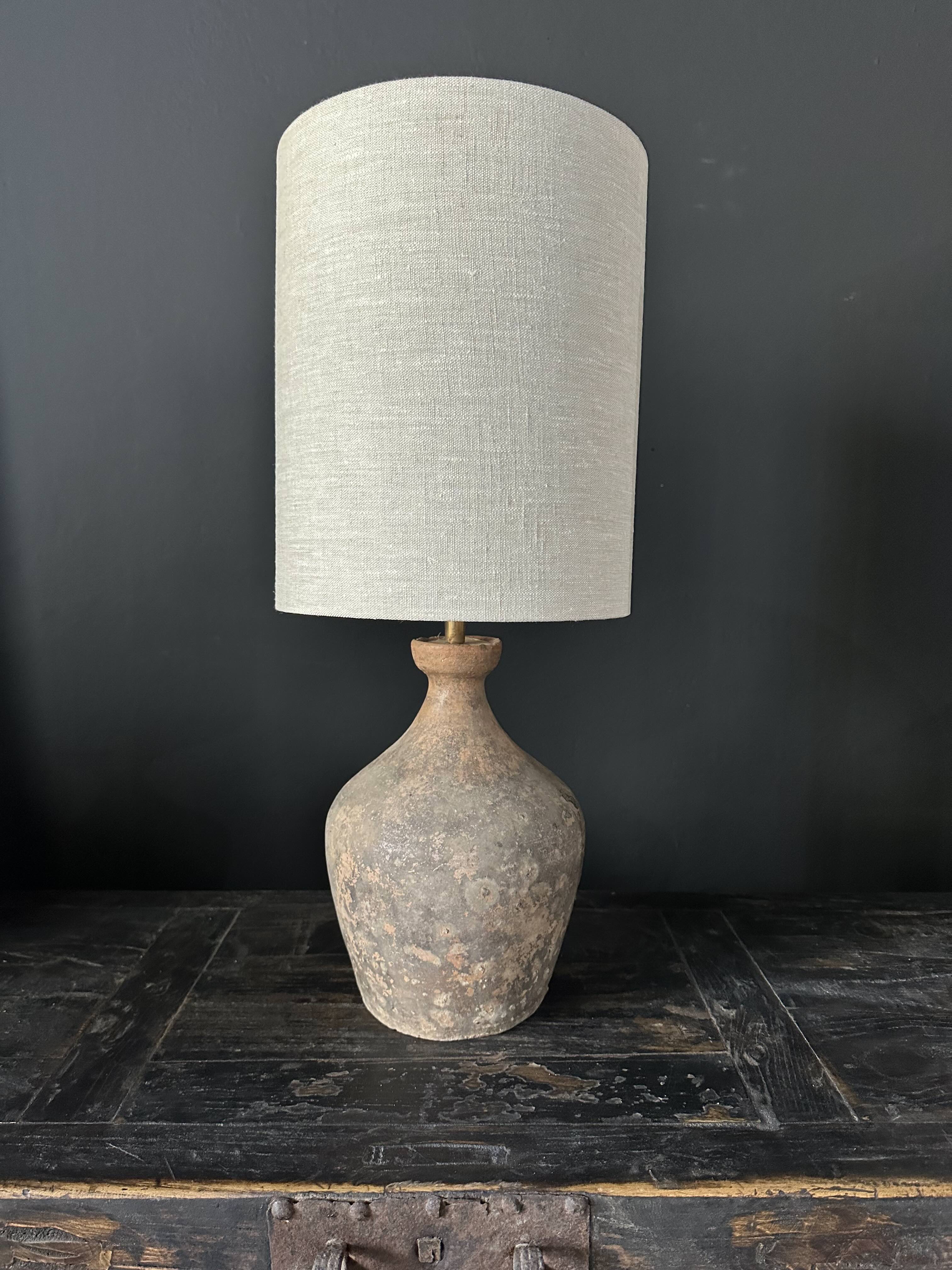 table lamp antique vessel