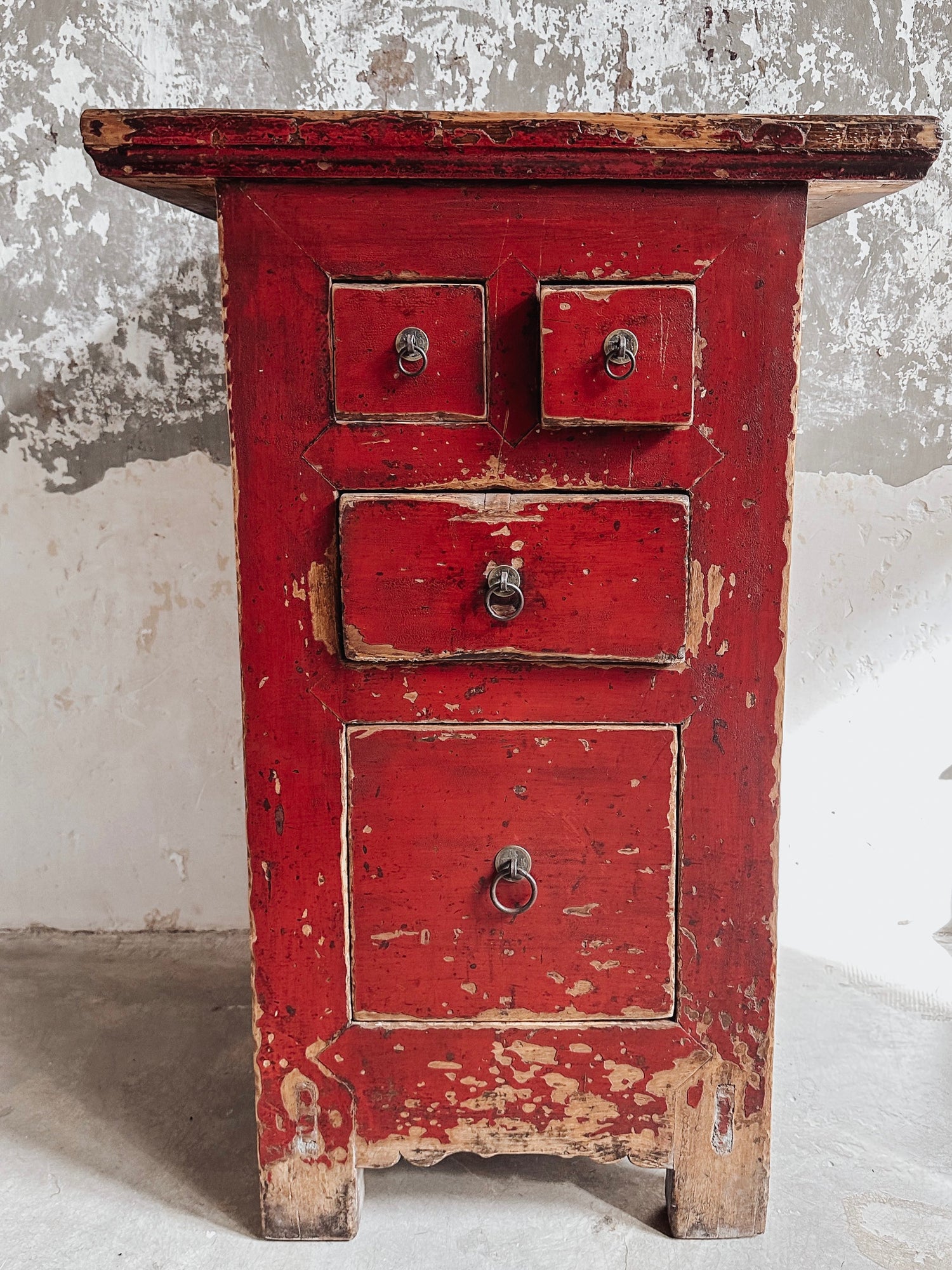 Antique dresser cabinet