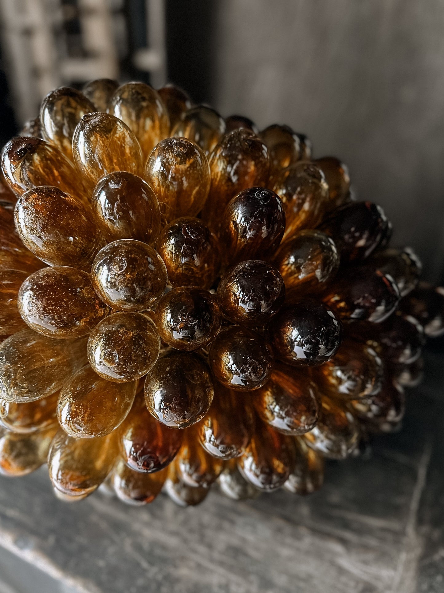 glass drops lamp brown I large size