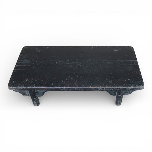 Kang table black patina No. 2