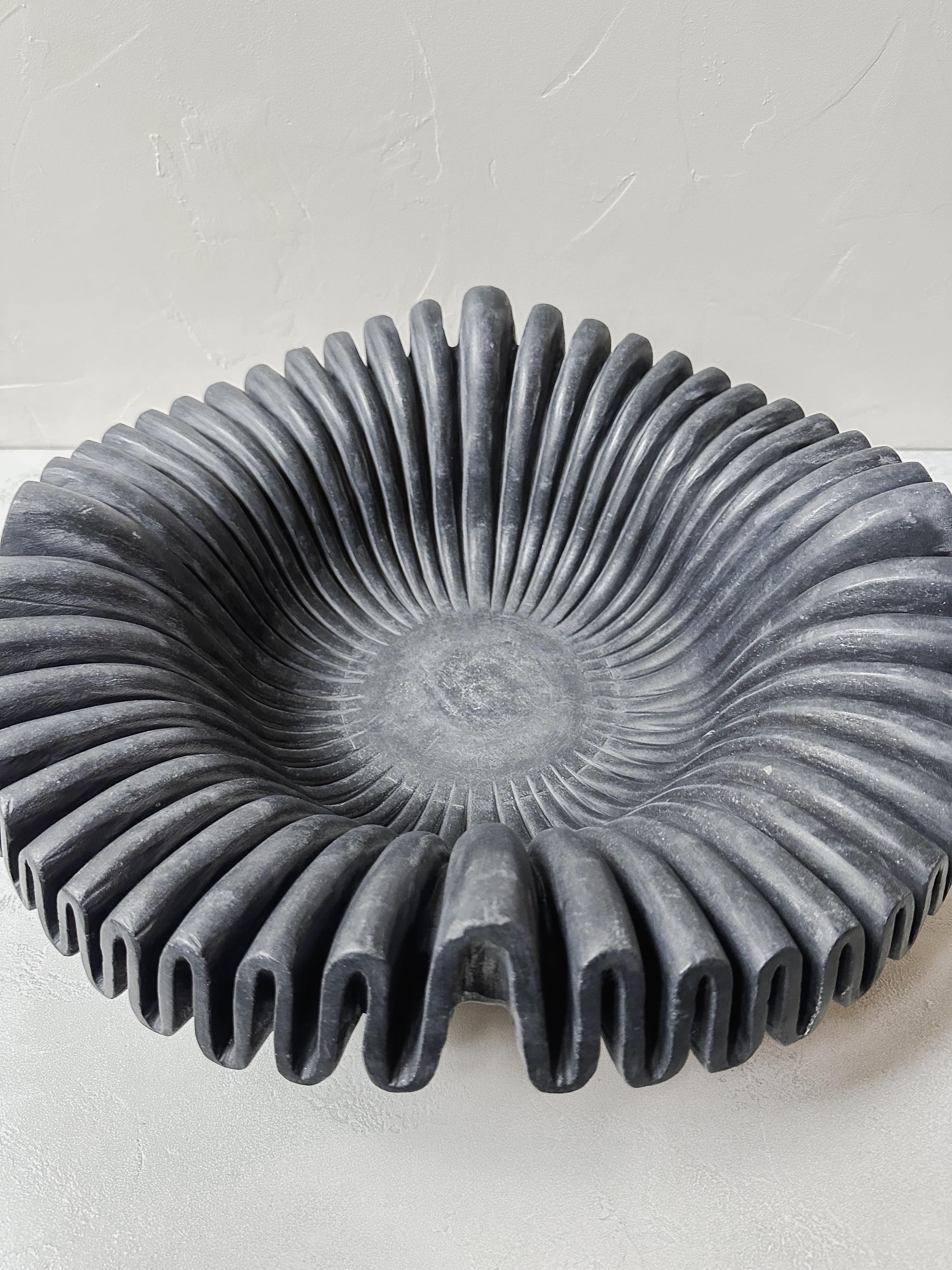 black marble bowl XXL