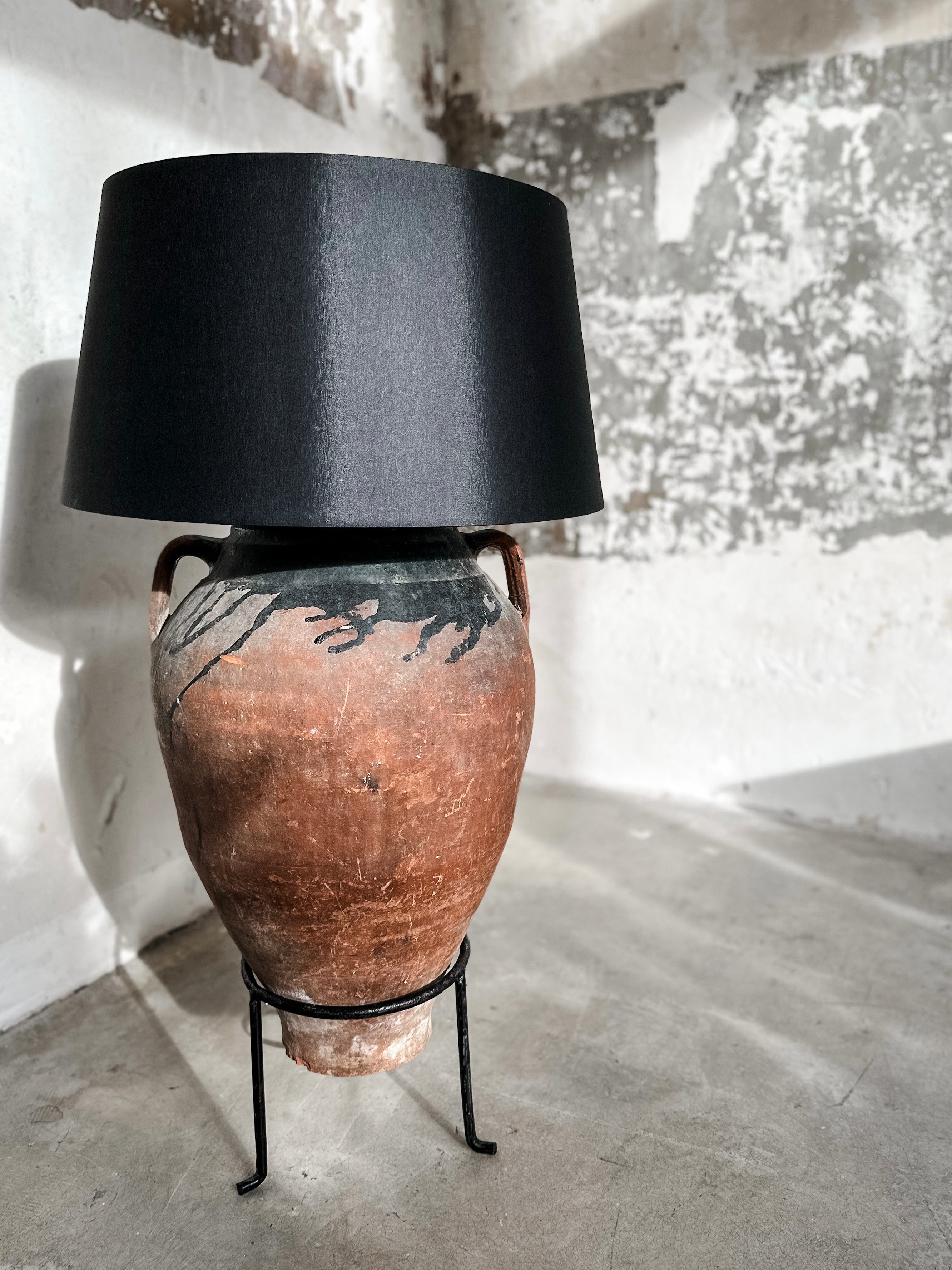 floor lamp antique olive pot & chintz