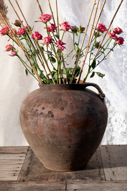 antique signature pot #35