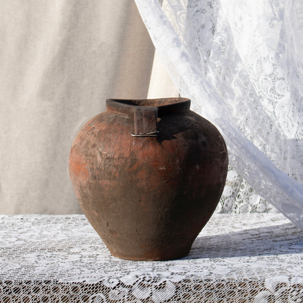 antique Ukraine pot #10