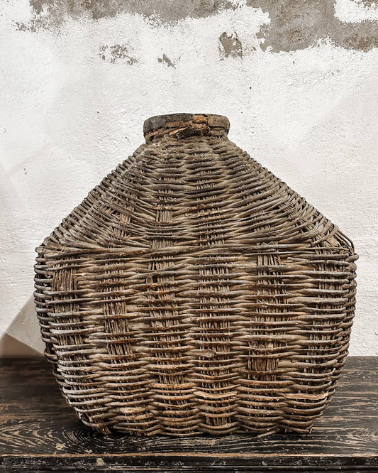 Old loam basket #8