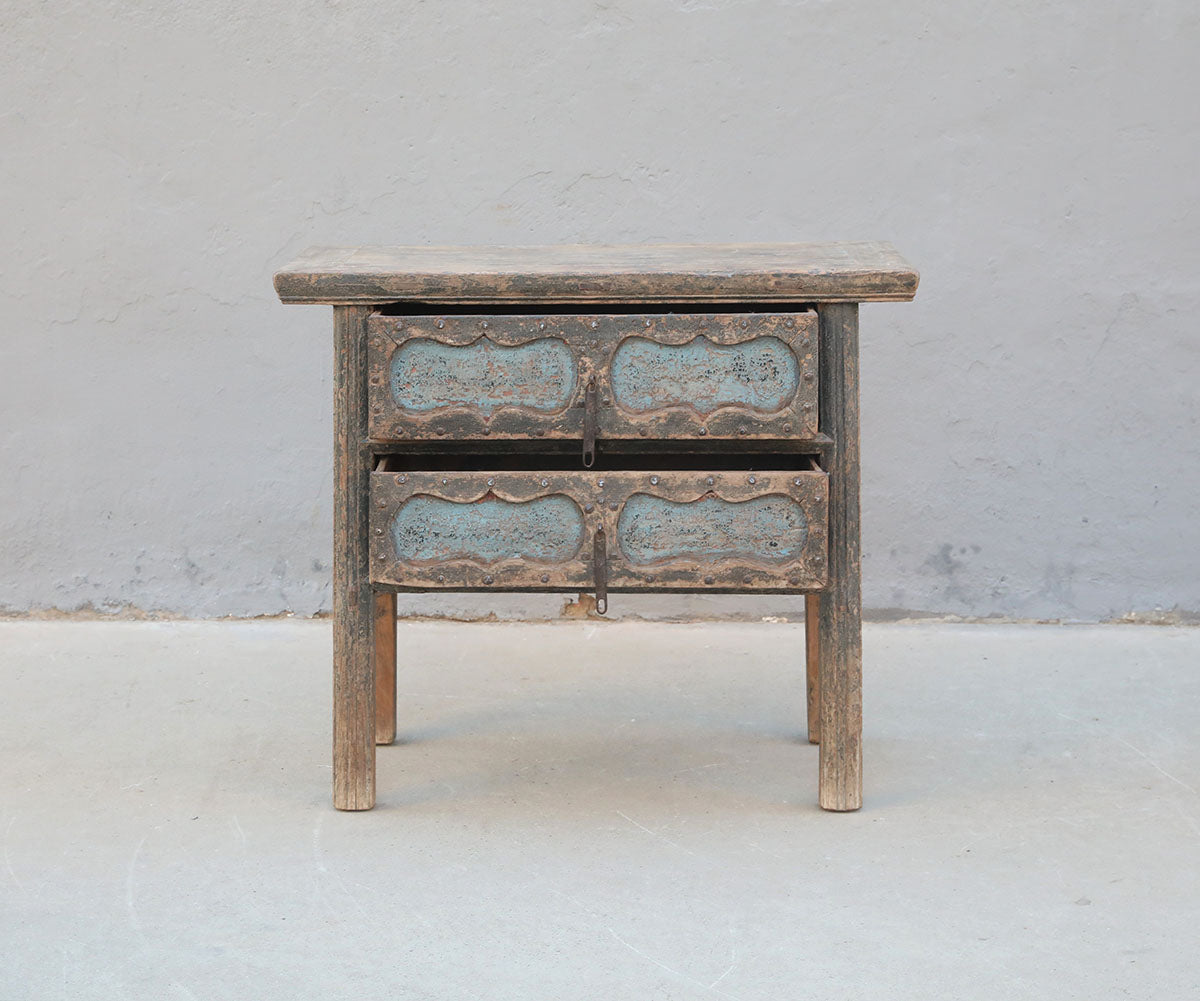 console table hint of blue