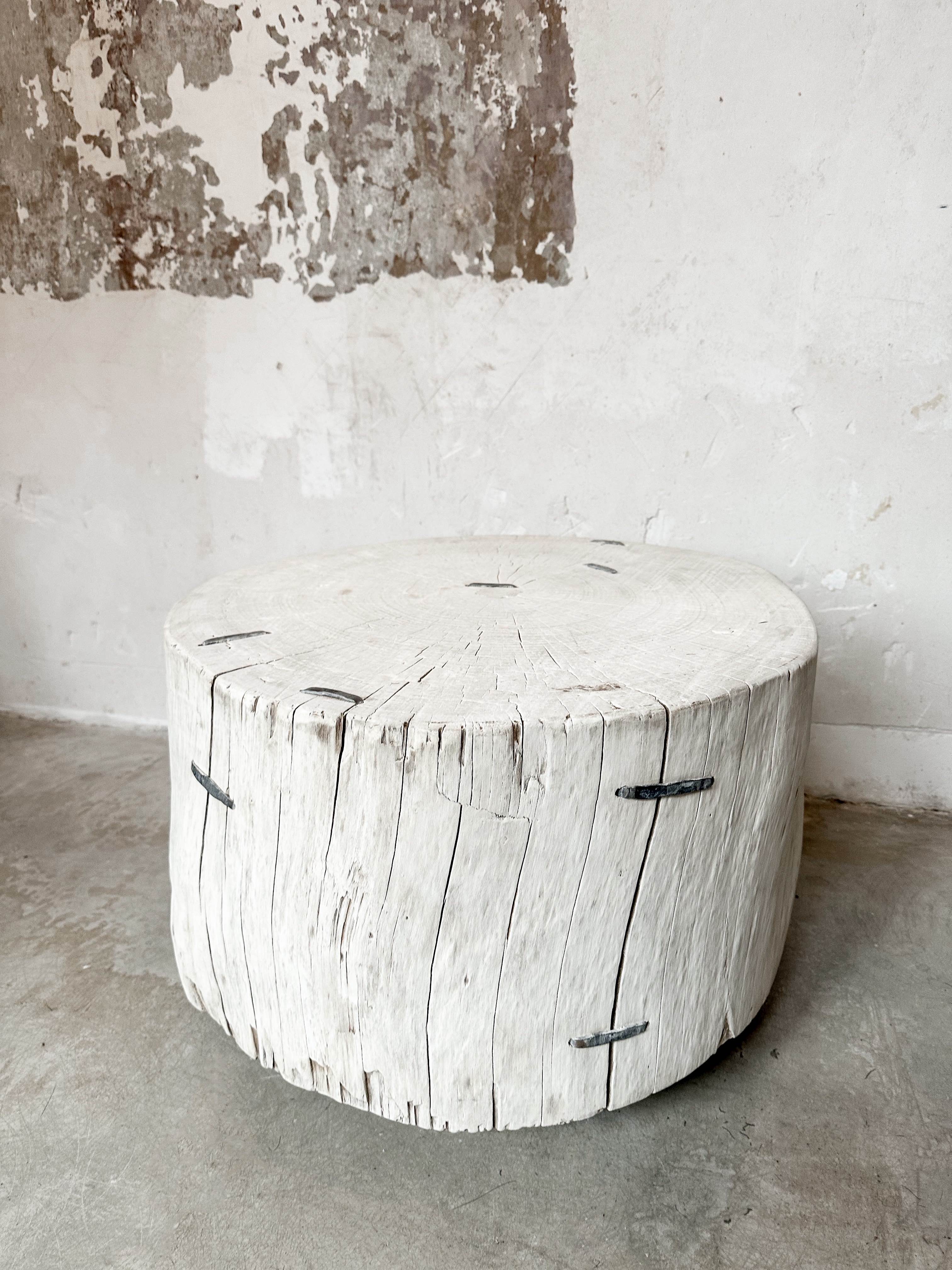 The coffee table "butcher's block round"