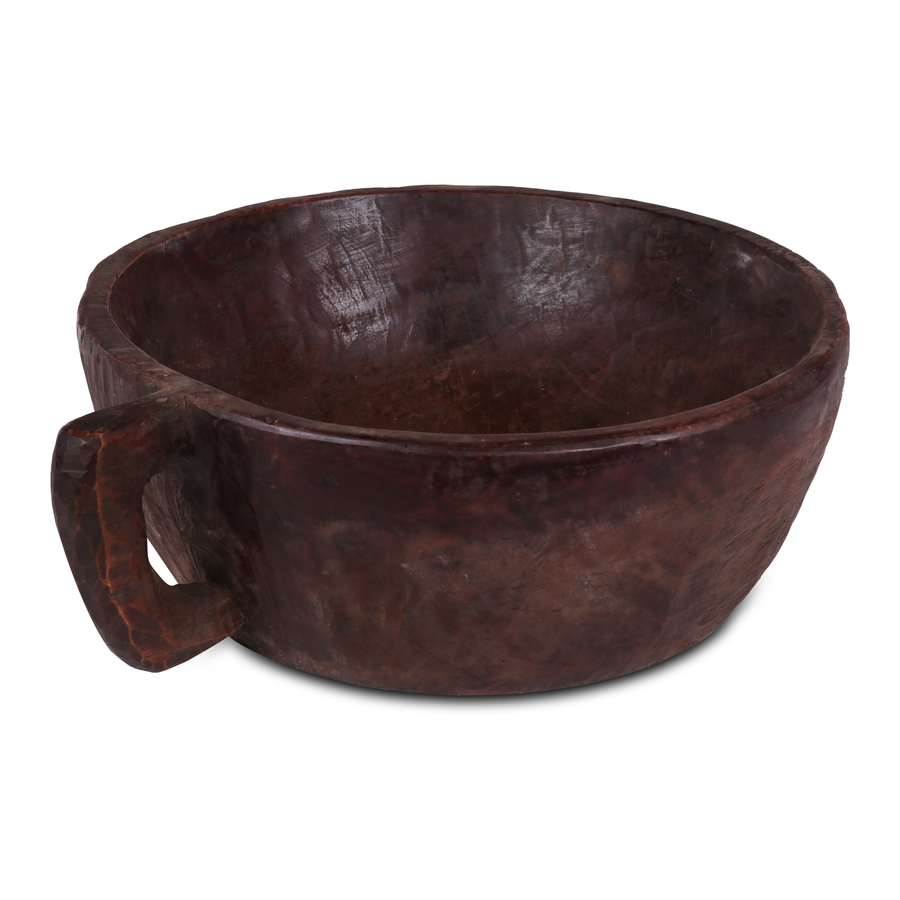 Solid wooden bowl with handle