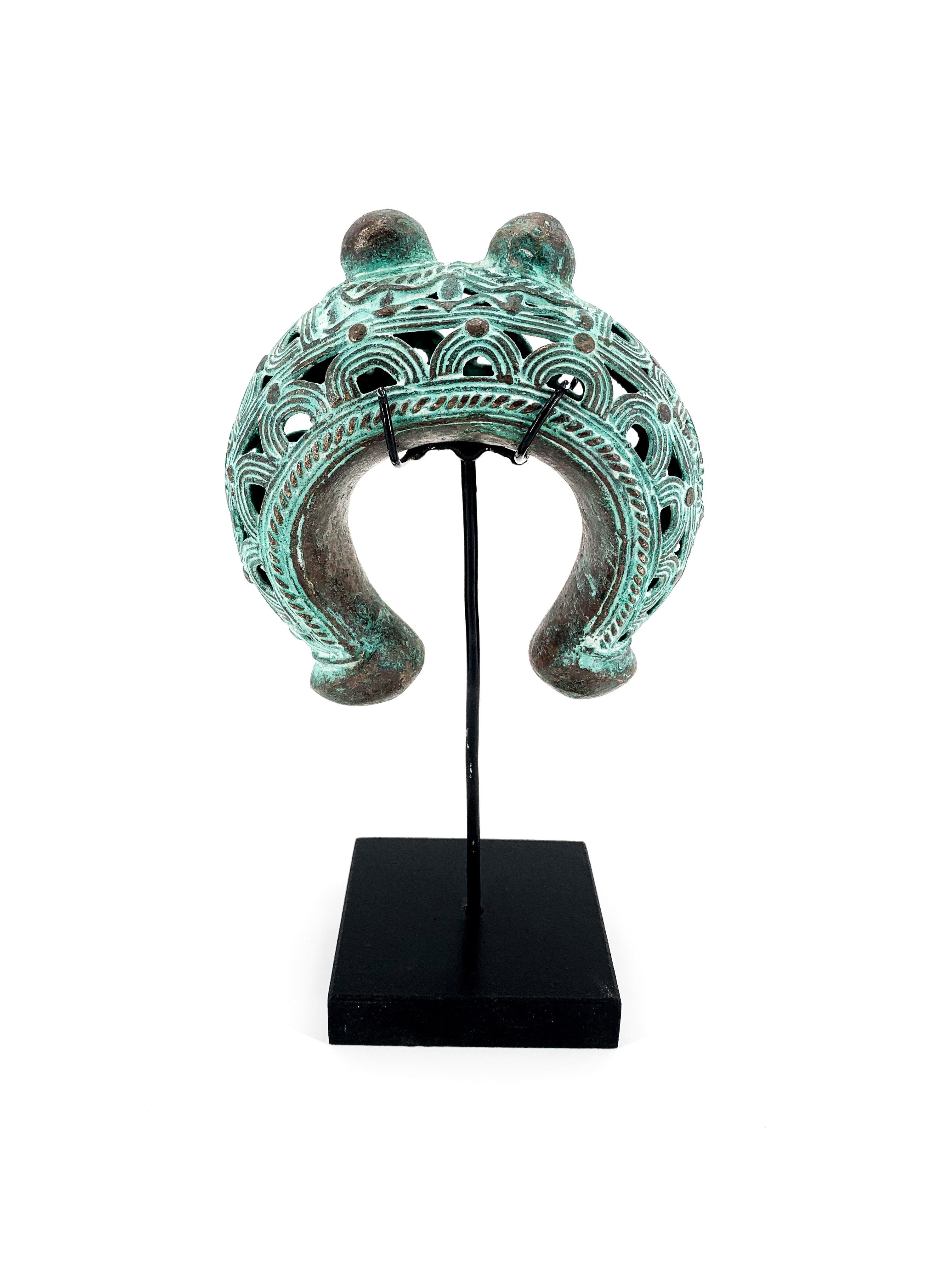 Bronze Bangle - Mo's Interior Art