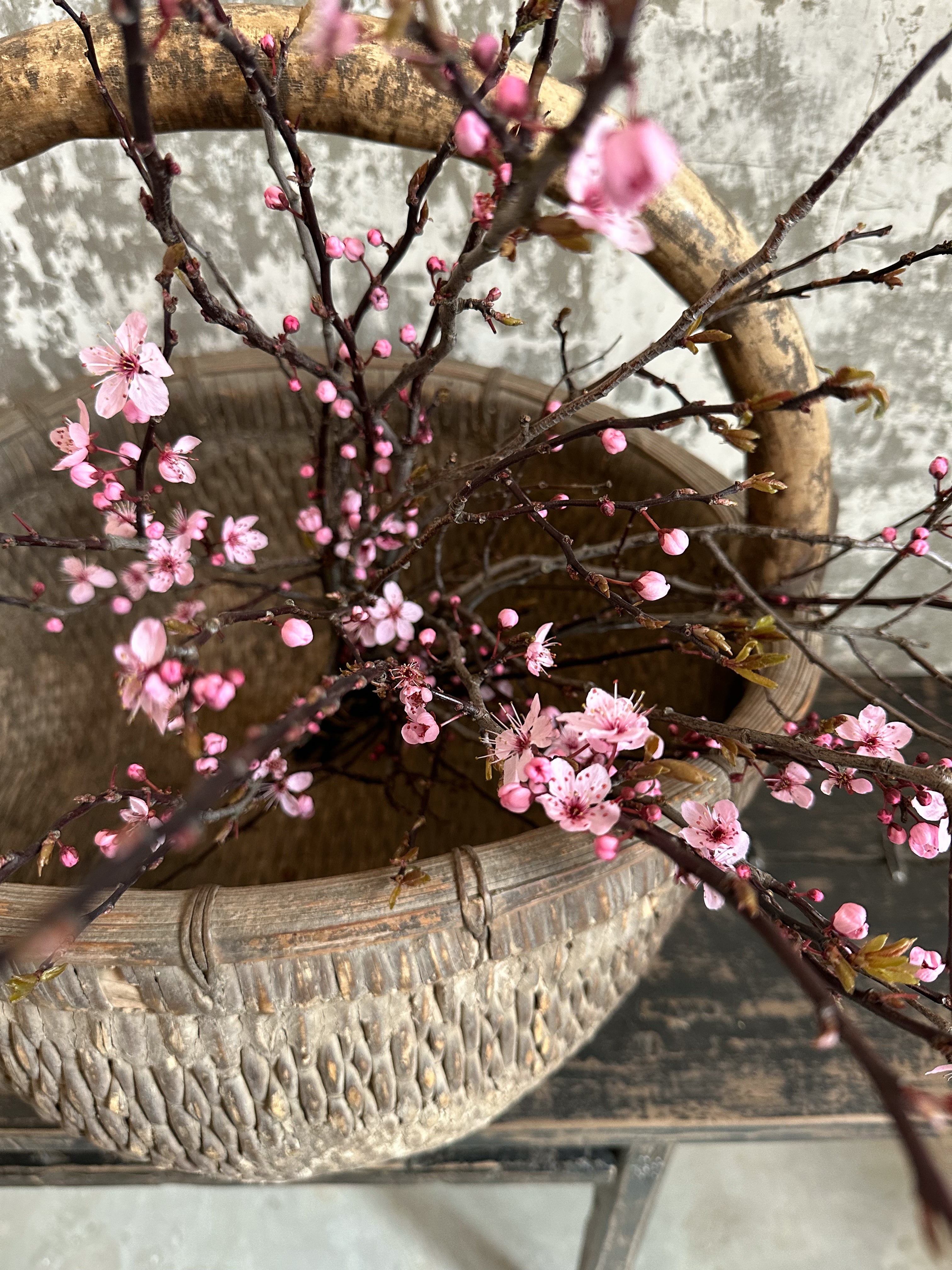 Old Chinese wicker basket XL