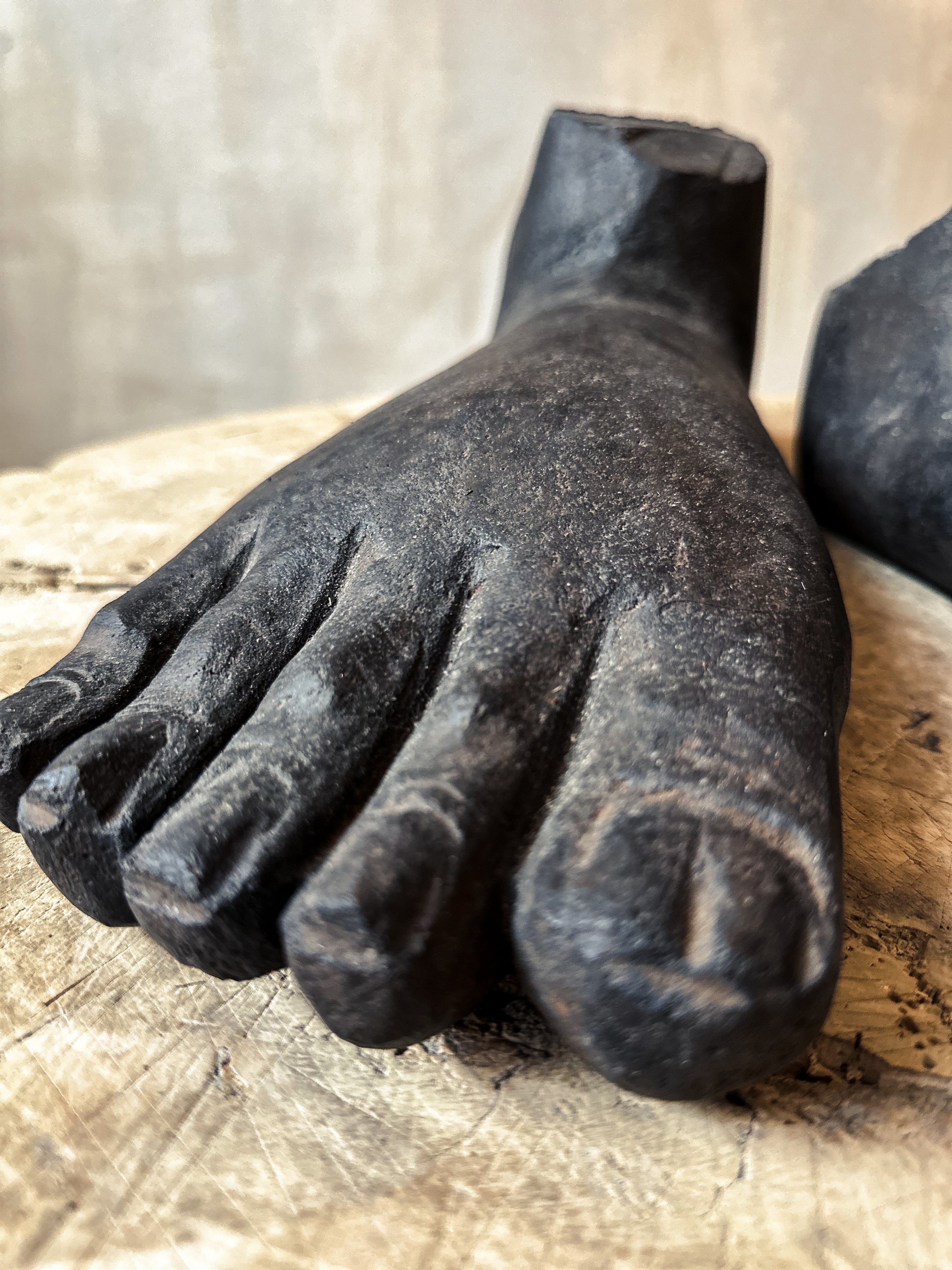 Buddha feet