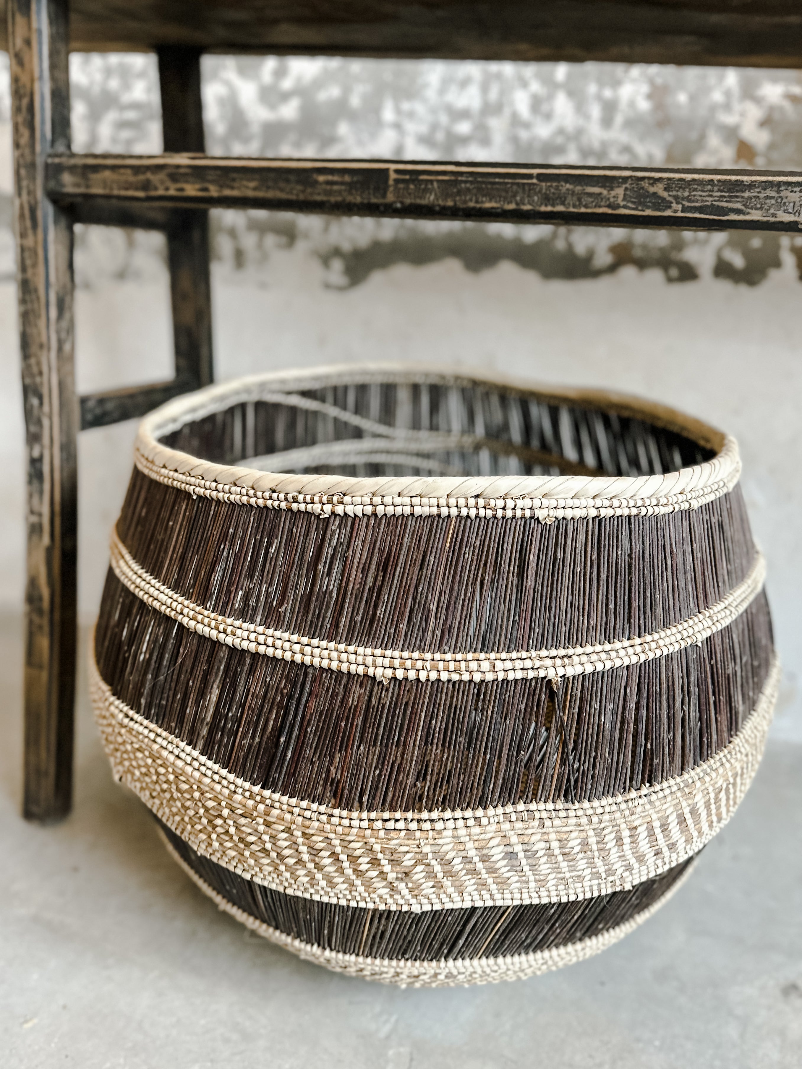 Munyumbwe Laundry Basket