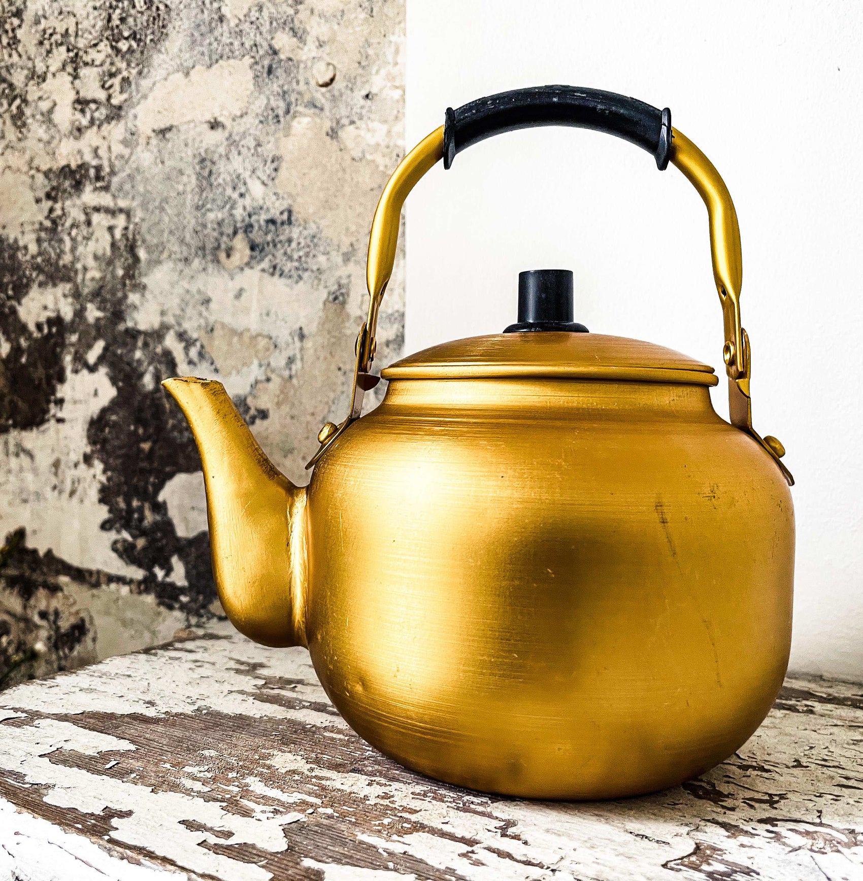 Golden teapot aluminum