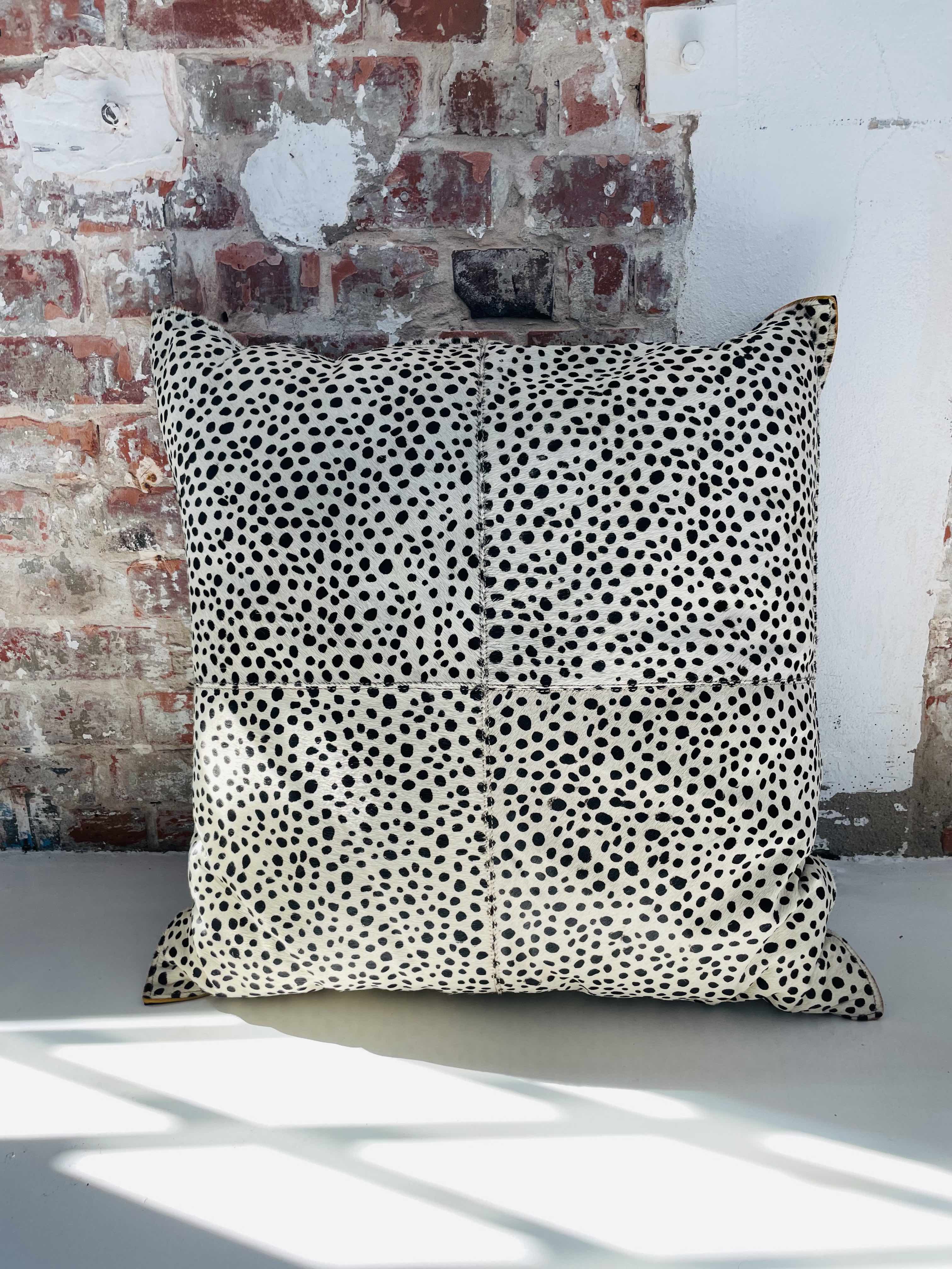 Leopard floor cushion