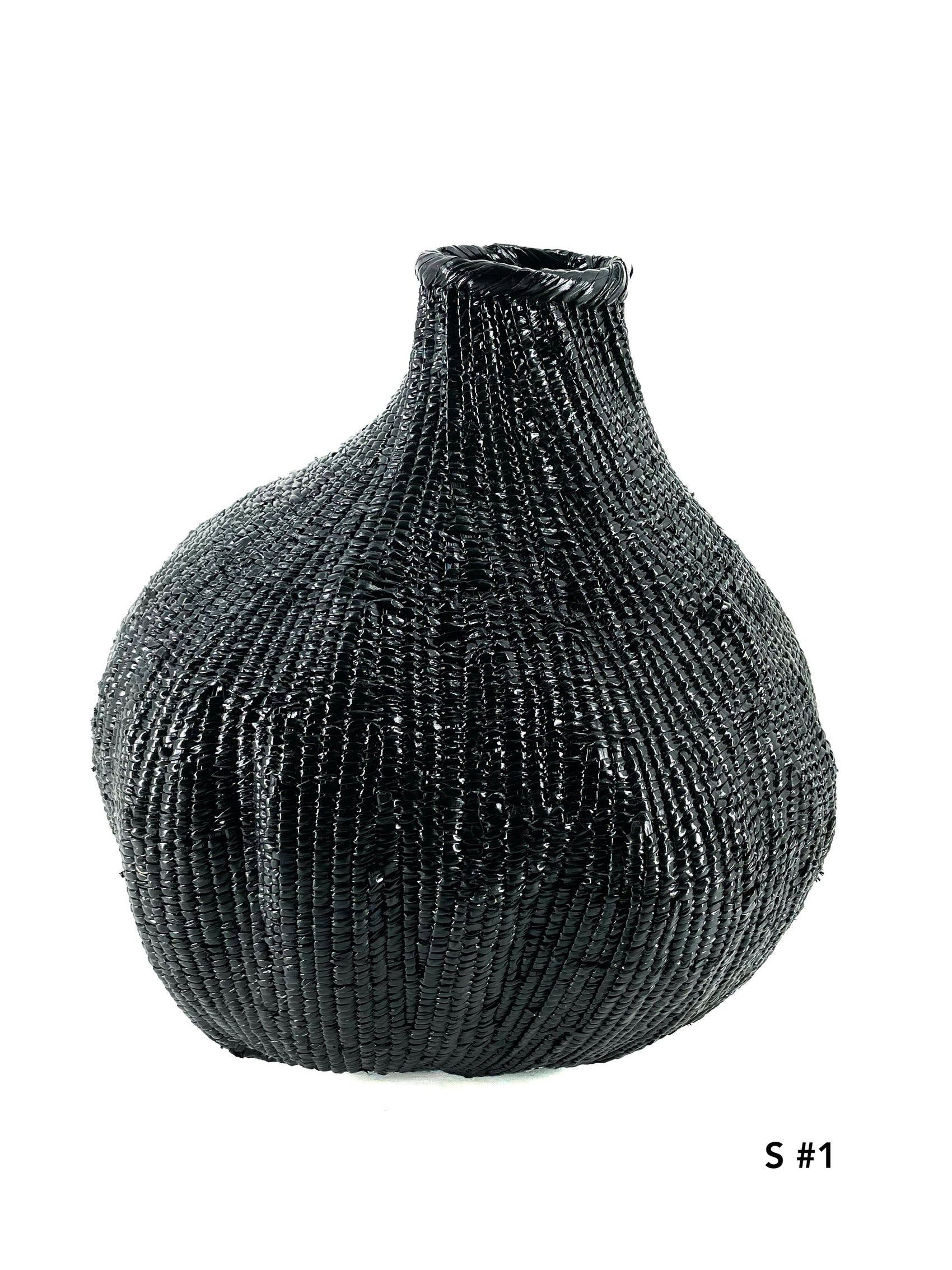 Garlic gourd black