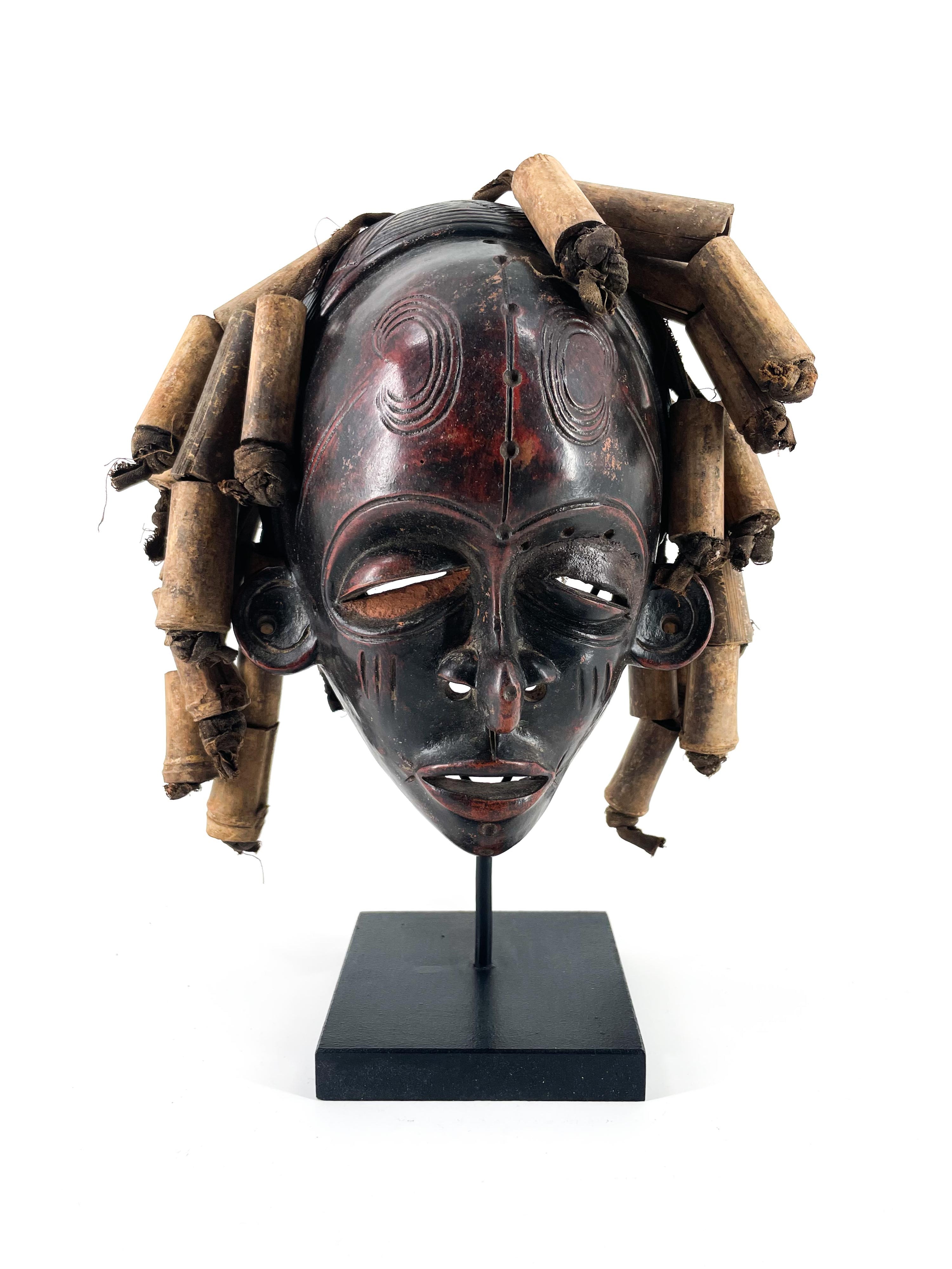 Mask terracotta 