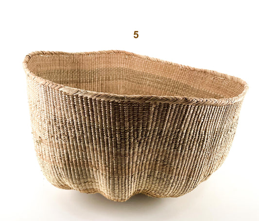 Half garlic gourd basket