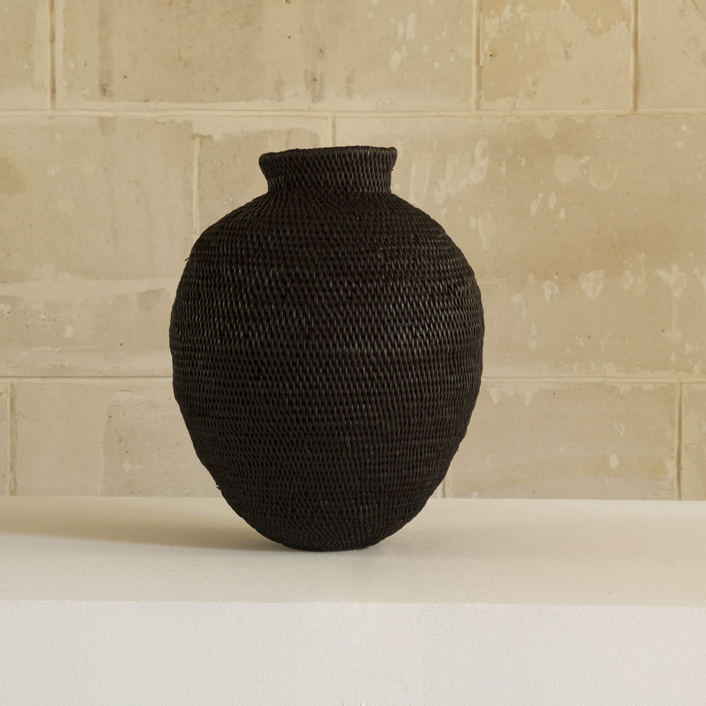 Buhera basket black