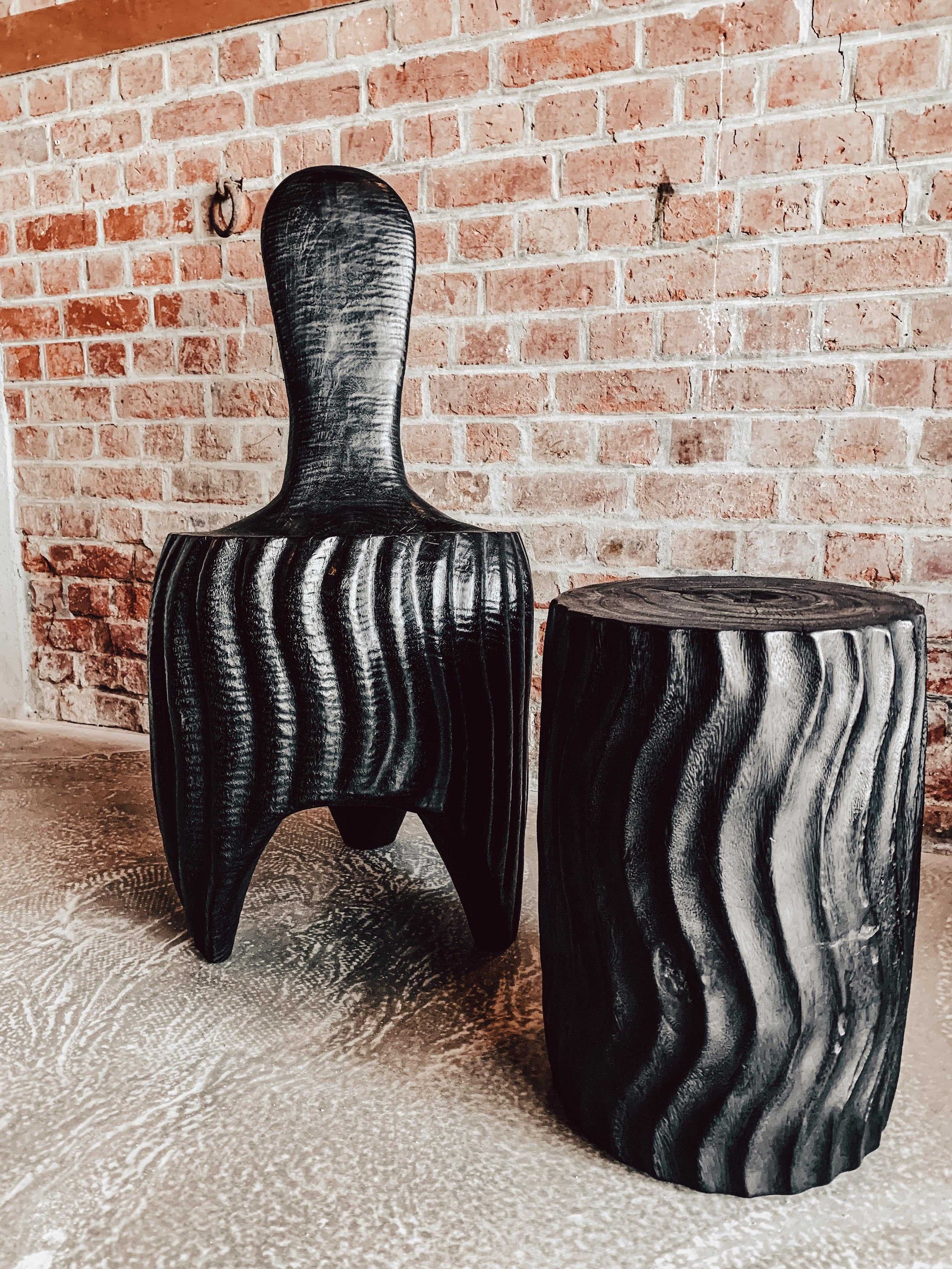 Hocker Suar Wood