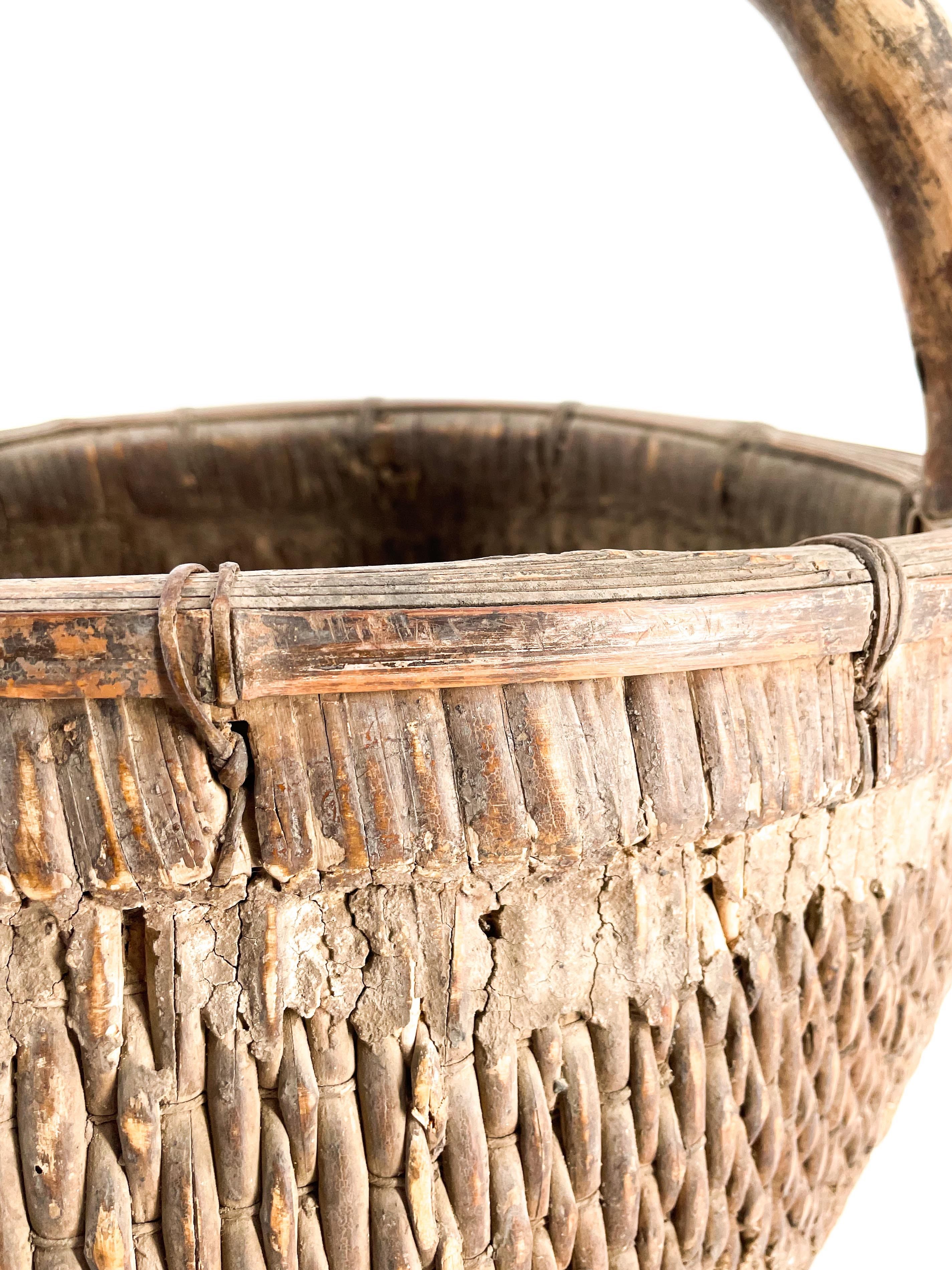 Old Chinese wicker basket XL