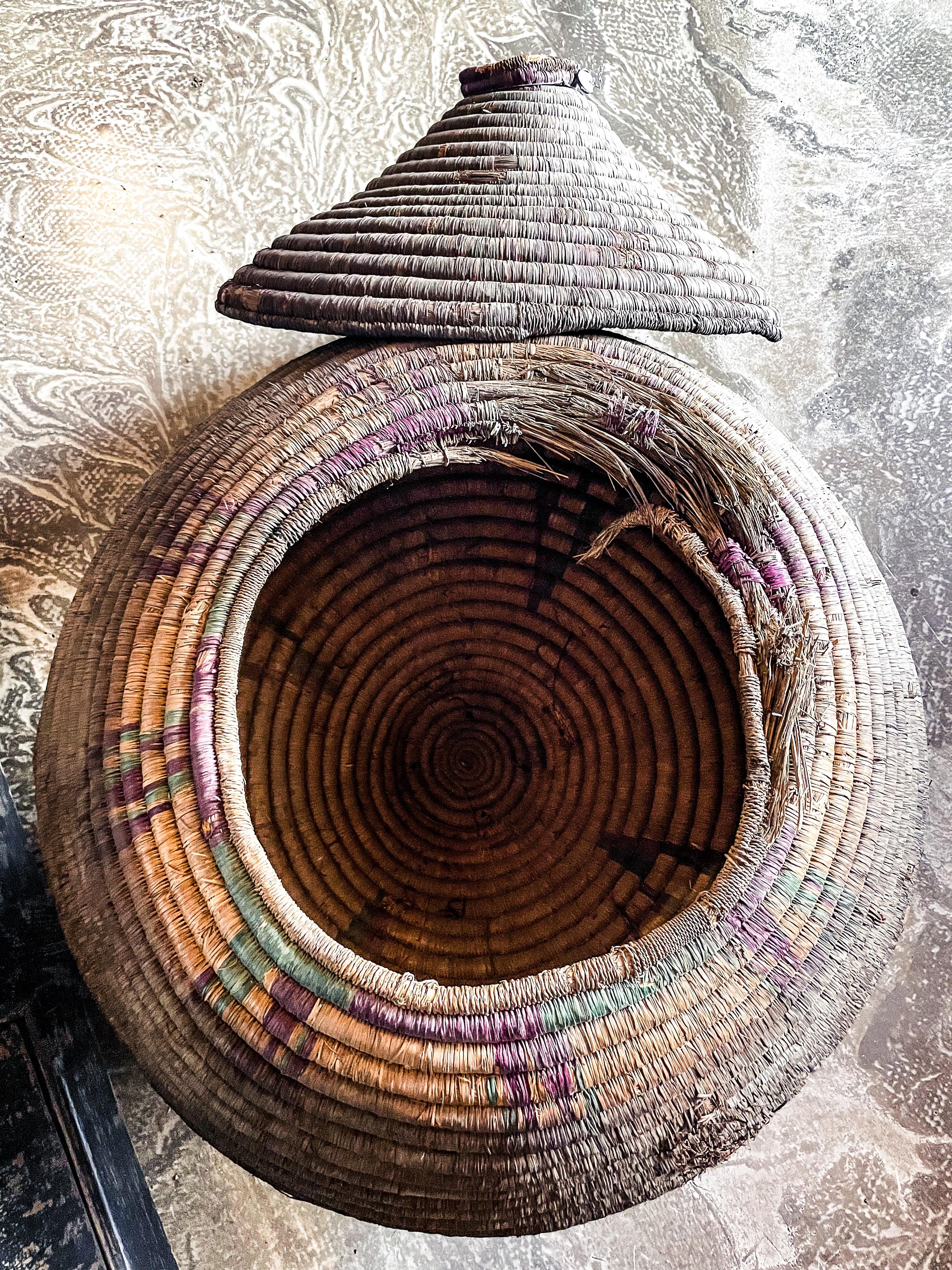Vintage Nepalese Rattan Korb