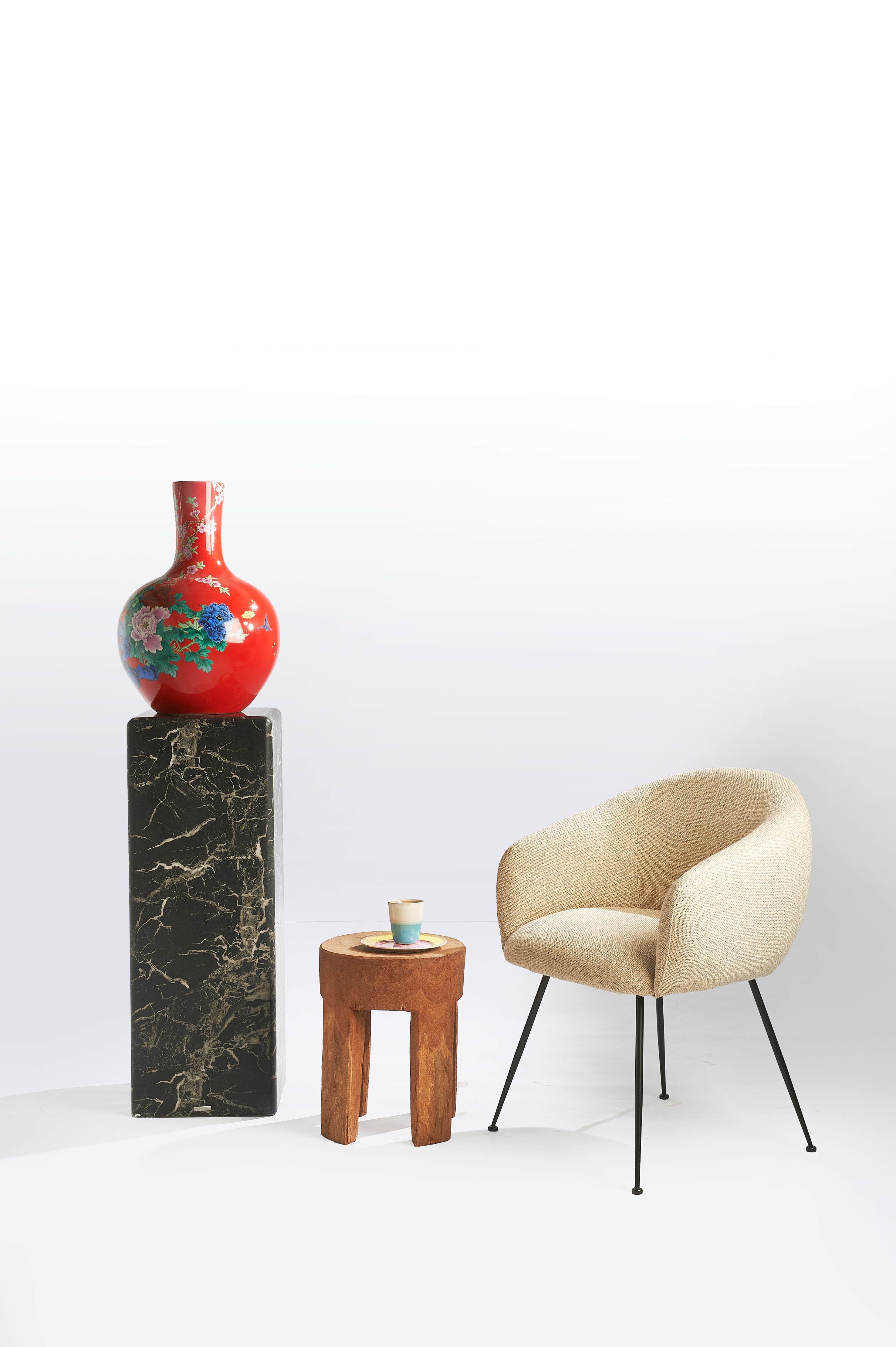 Vase red